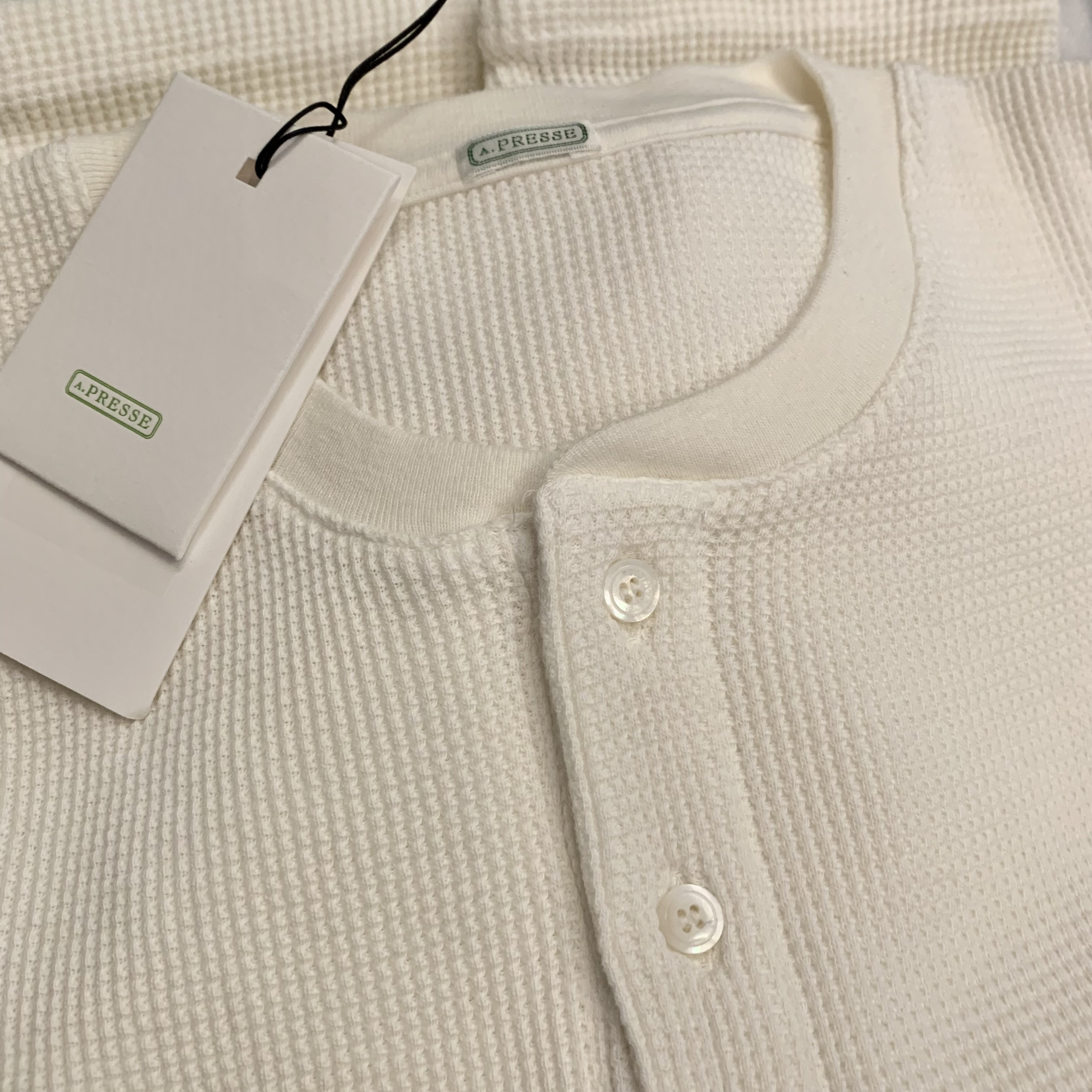 A.PRESSE 2026 A/W CASHMERE BLEND WAFFLEL L/S HENLEY NECK SHIRTS (26AAP-05-03) - WHITE SIZE 2