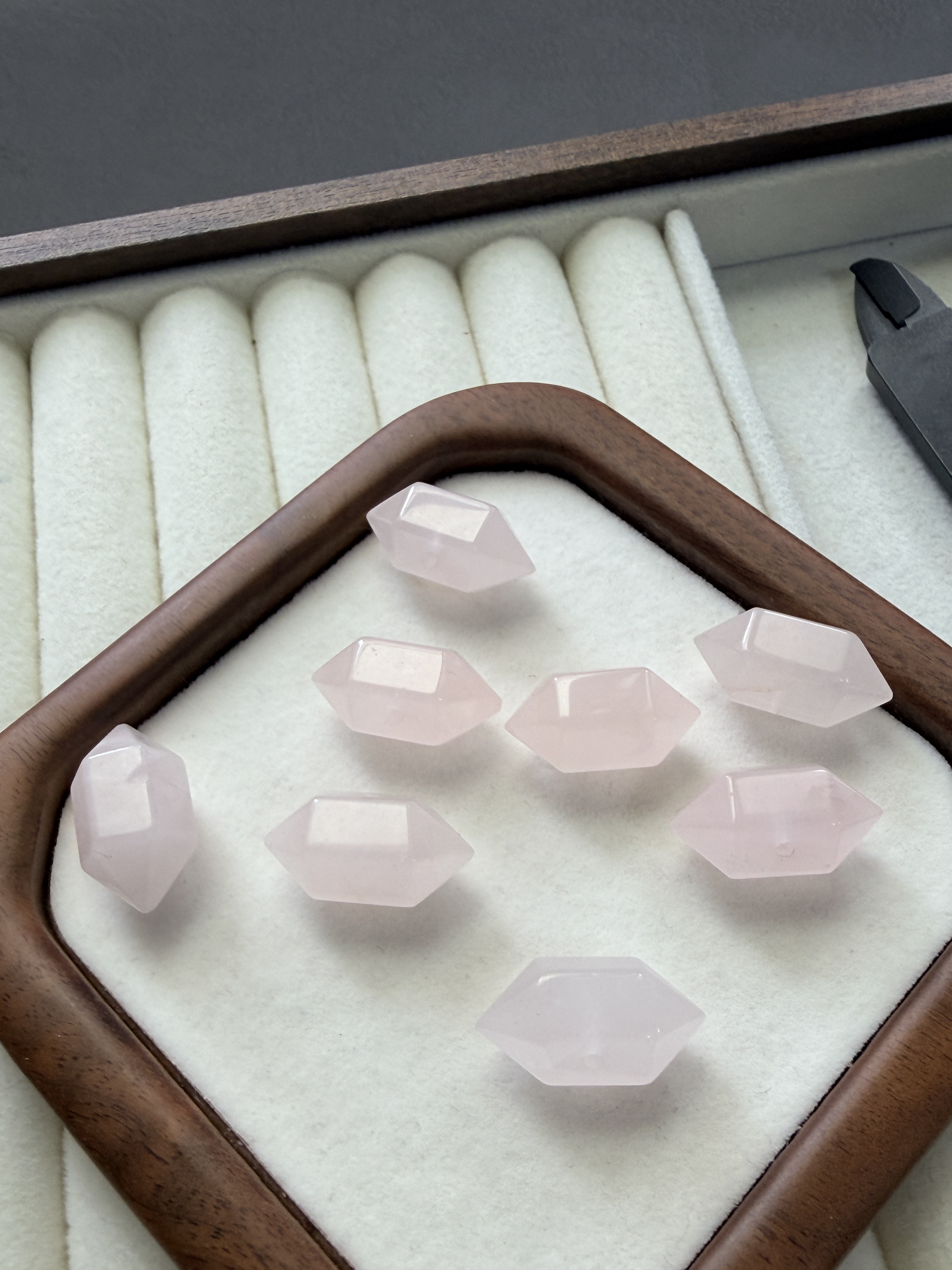 粉晶
