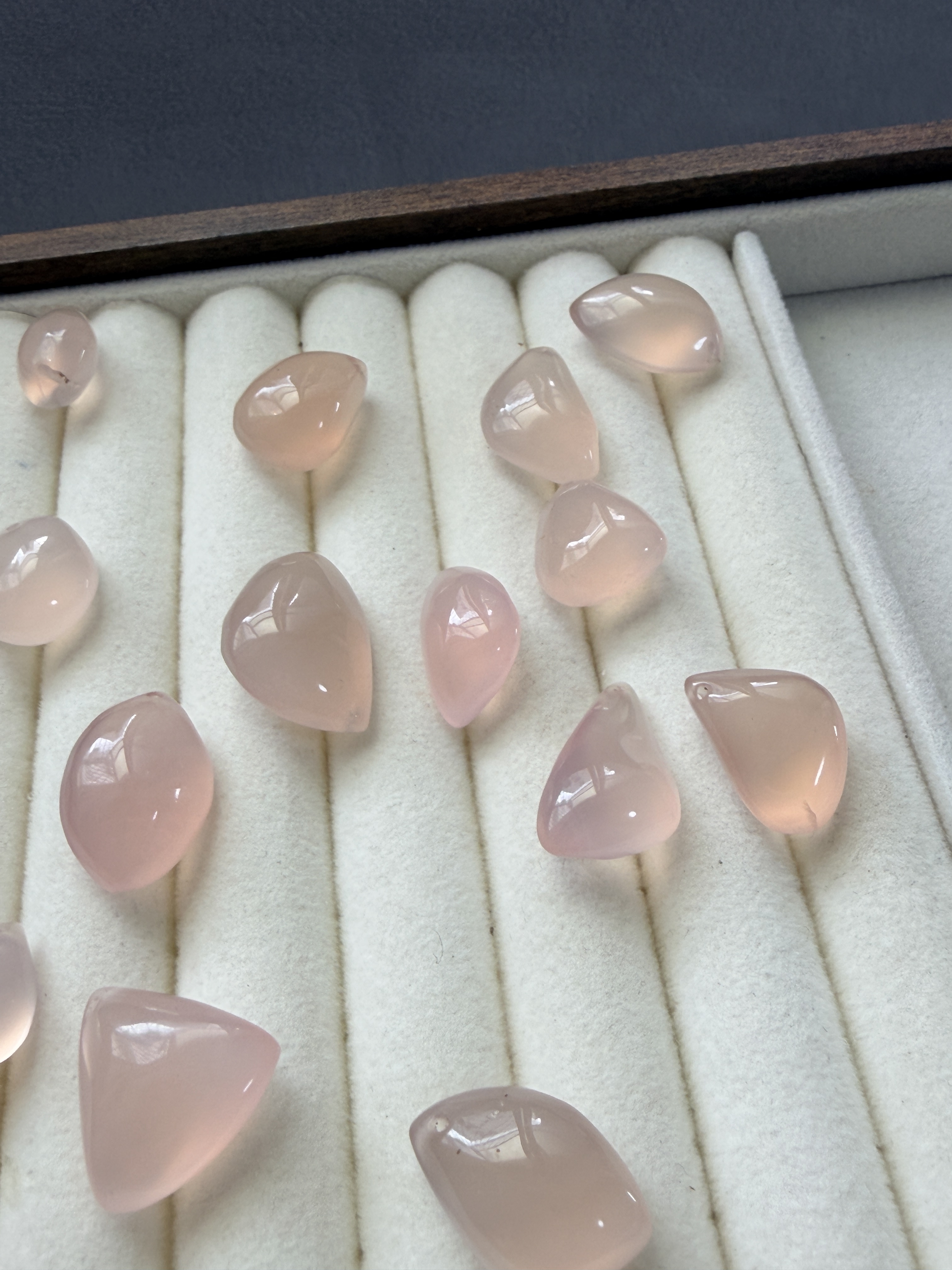 粉晶
