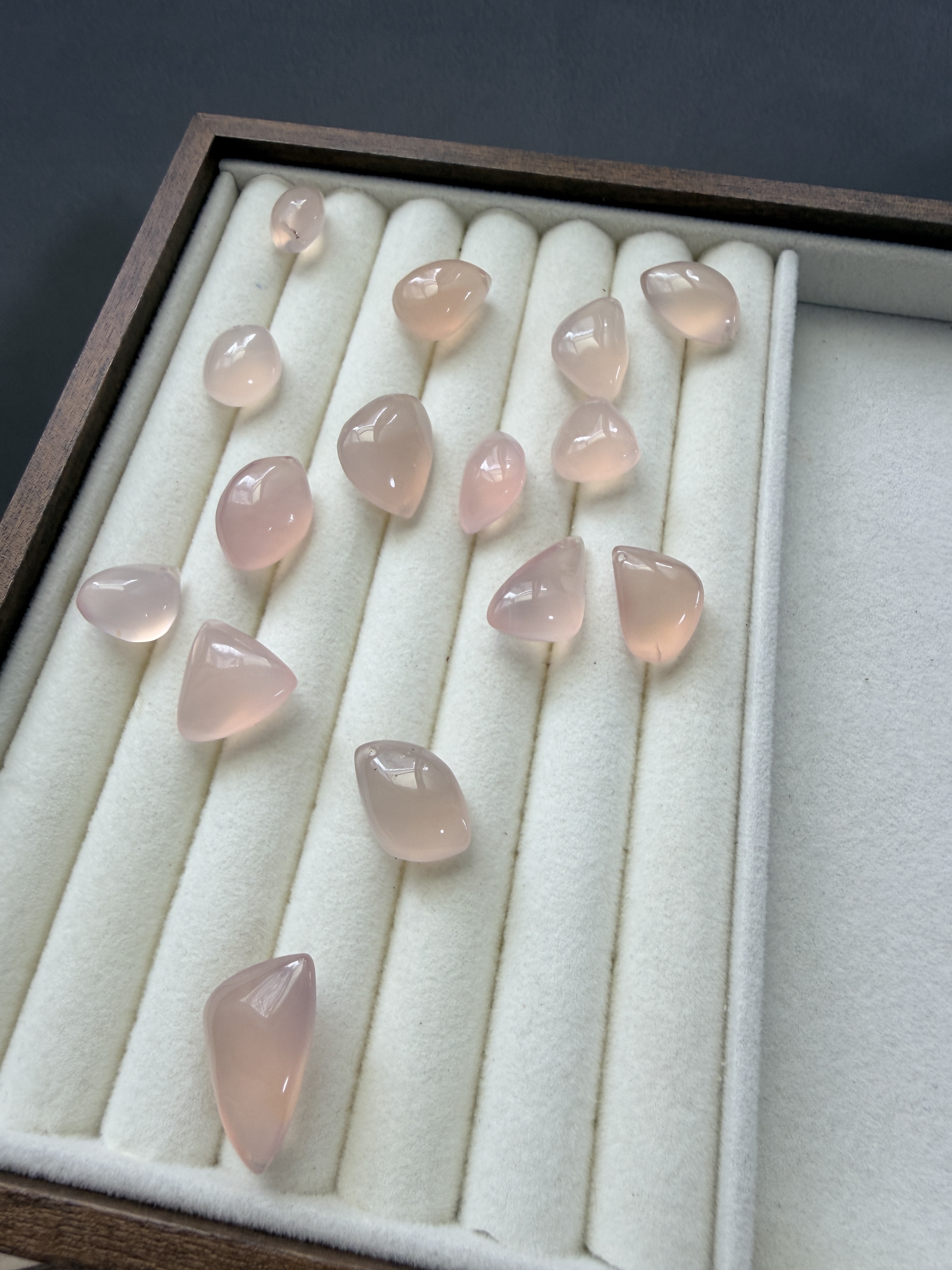 粉晶