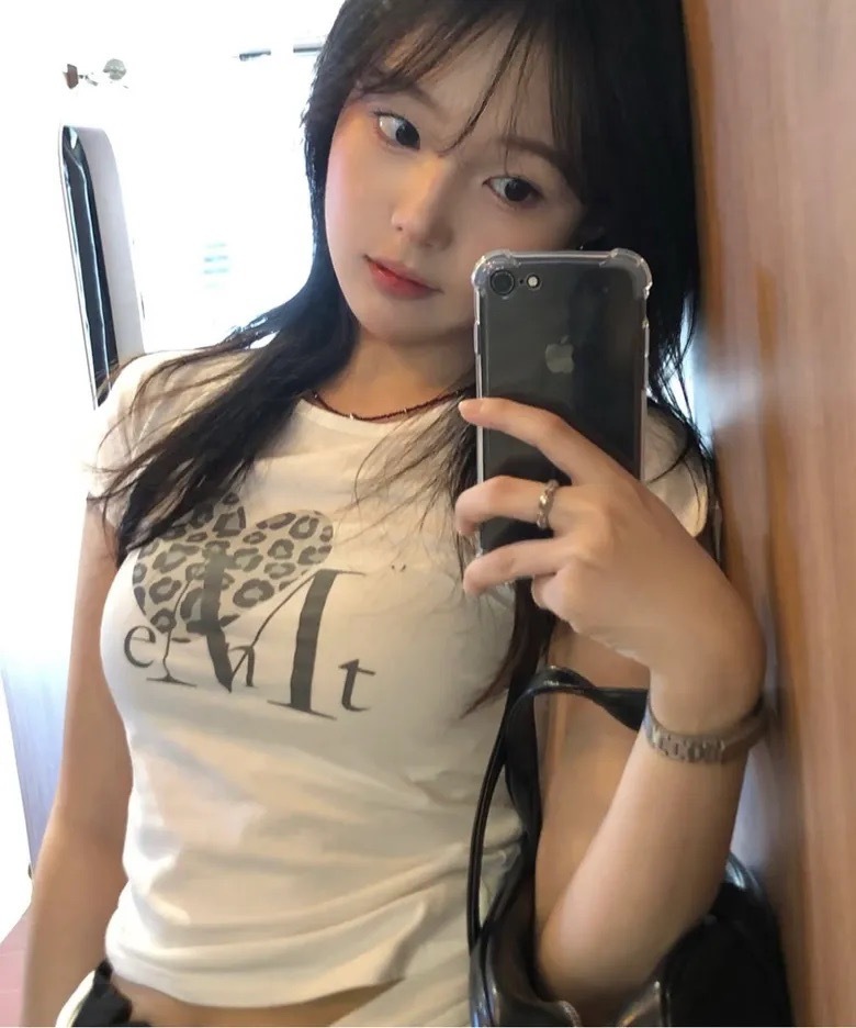 韓國限定🇰🇷 MUCENT SIERRA LEOPARD HEART HALF T 豹紋愛心 短T 短袖 / 預購