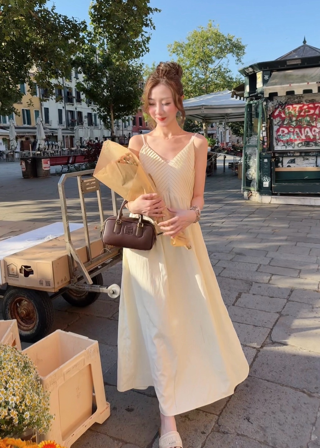 *PREMIUM DESIGNER BRAND* THE BABY CREAM YELLOW SUNBURST PLEAT MAXI ONE PIECE 140726