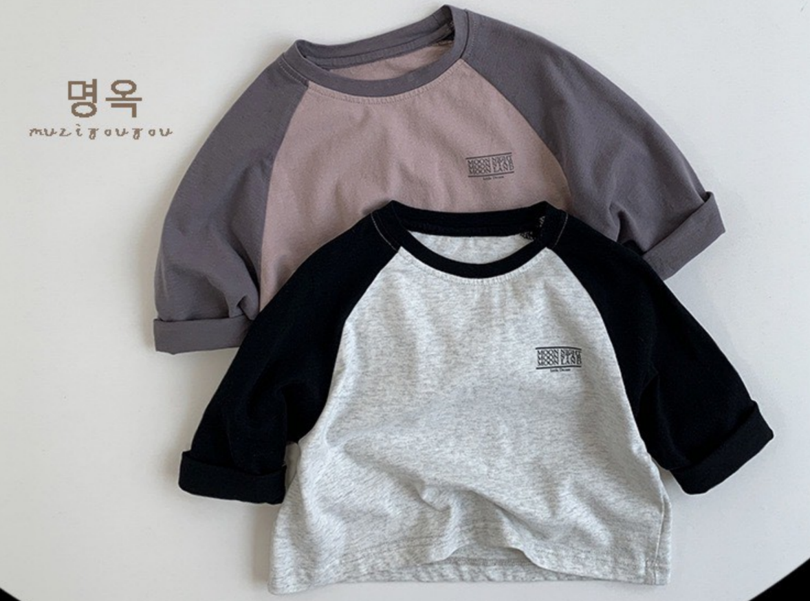 🎄  秋裝⋆｡ MOON跳色感必備長TEE 𖥧