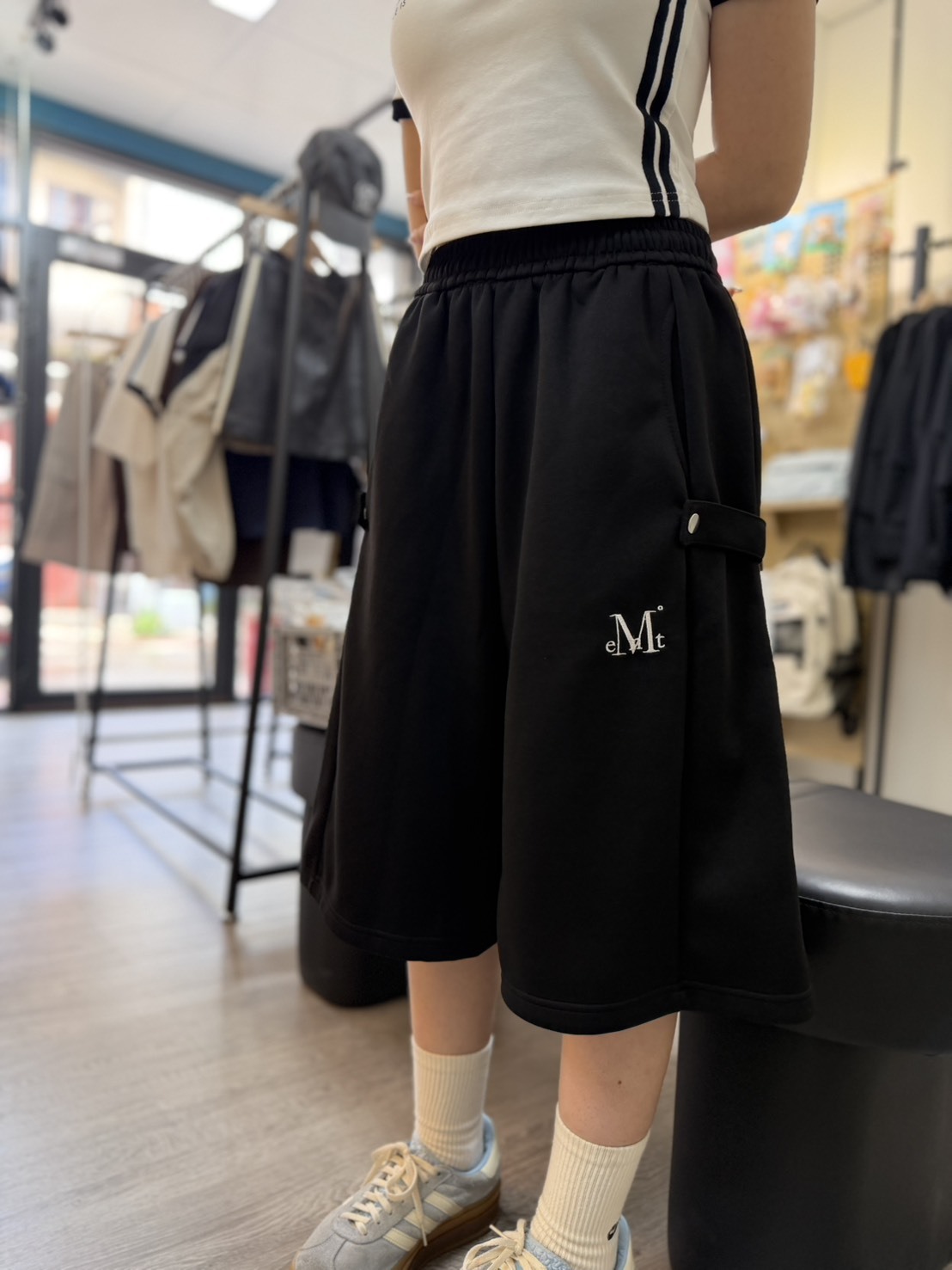 【OWN】MUCENT 休閒 棉褲 百慕達 運動褲 抽繩 側扣 短褲 七分褲 單一尺寸 不分男女 刺繡 黑色 灰色 咖啡色