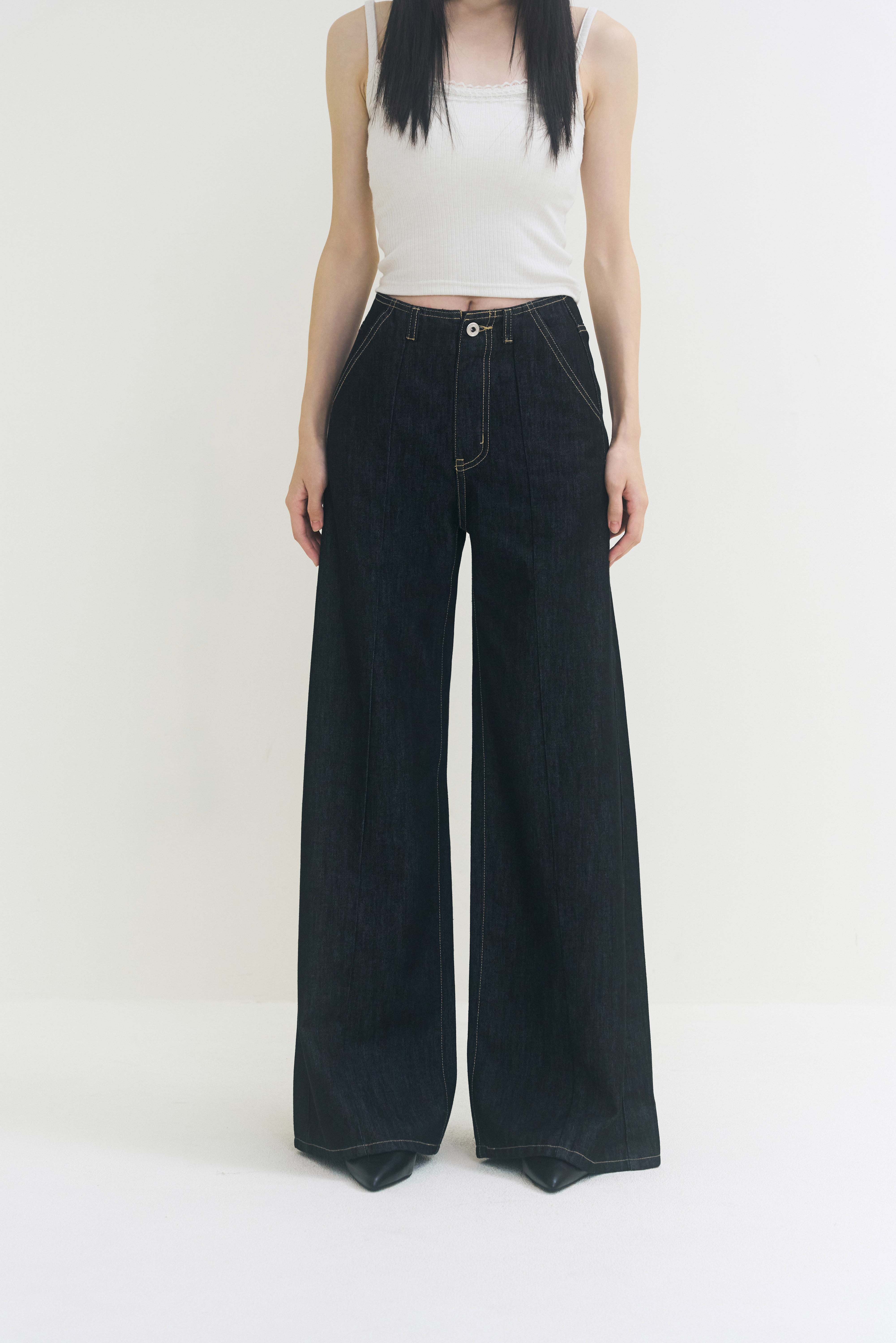 Tencel Denim連腰寬喇叭天絲牛仔褲-黑藍【預購】