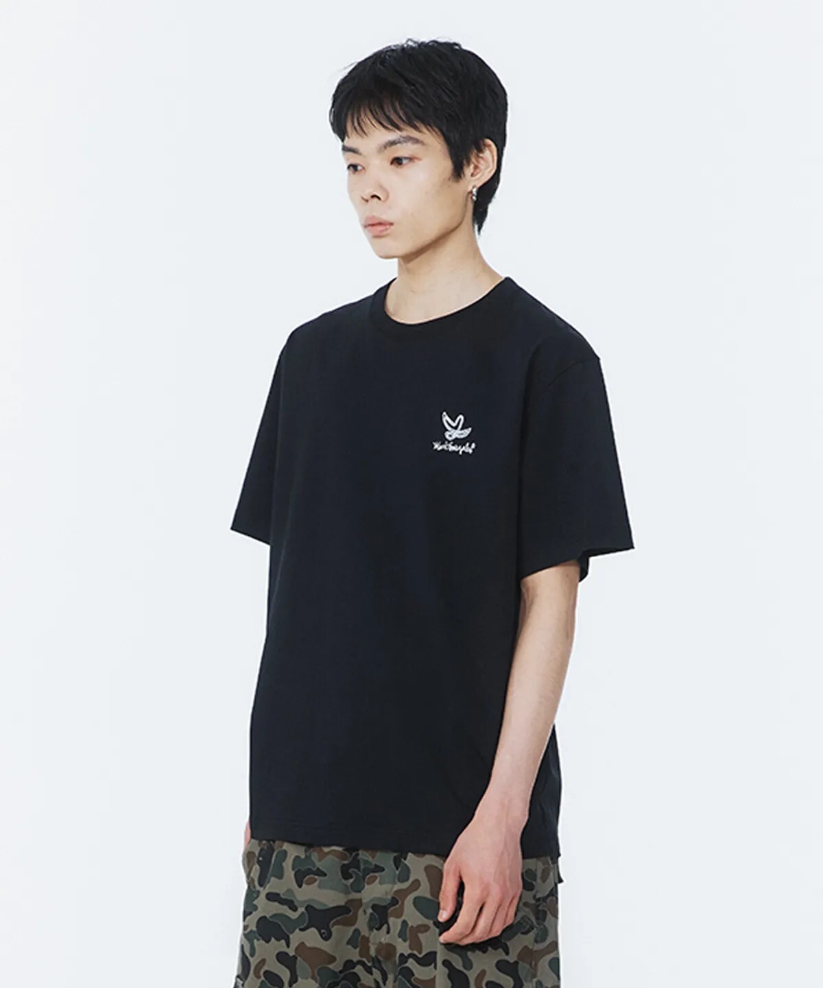 【OWN】Mark Gonzales 短袖 上衣 刺繡 新品 小飛人 小黃人 韓國 男女通用 黑色 白色