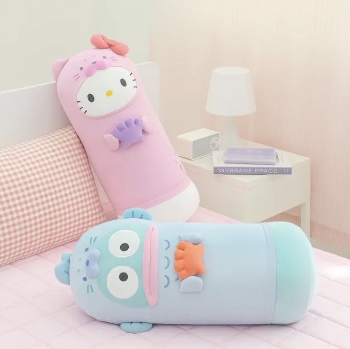 🇰🇷 SANRIO 水獺造型 涼感抱枕 靠枕 長型枕頭 人魚漢頓 HELLO KITTY 三麗鷗 凱蒂貓 KITTY貓 官方正版授權 / 預購