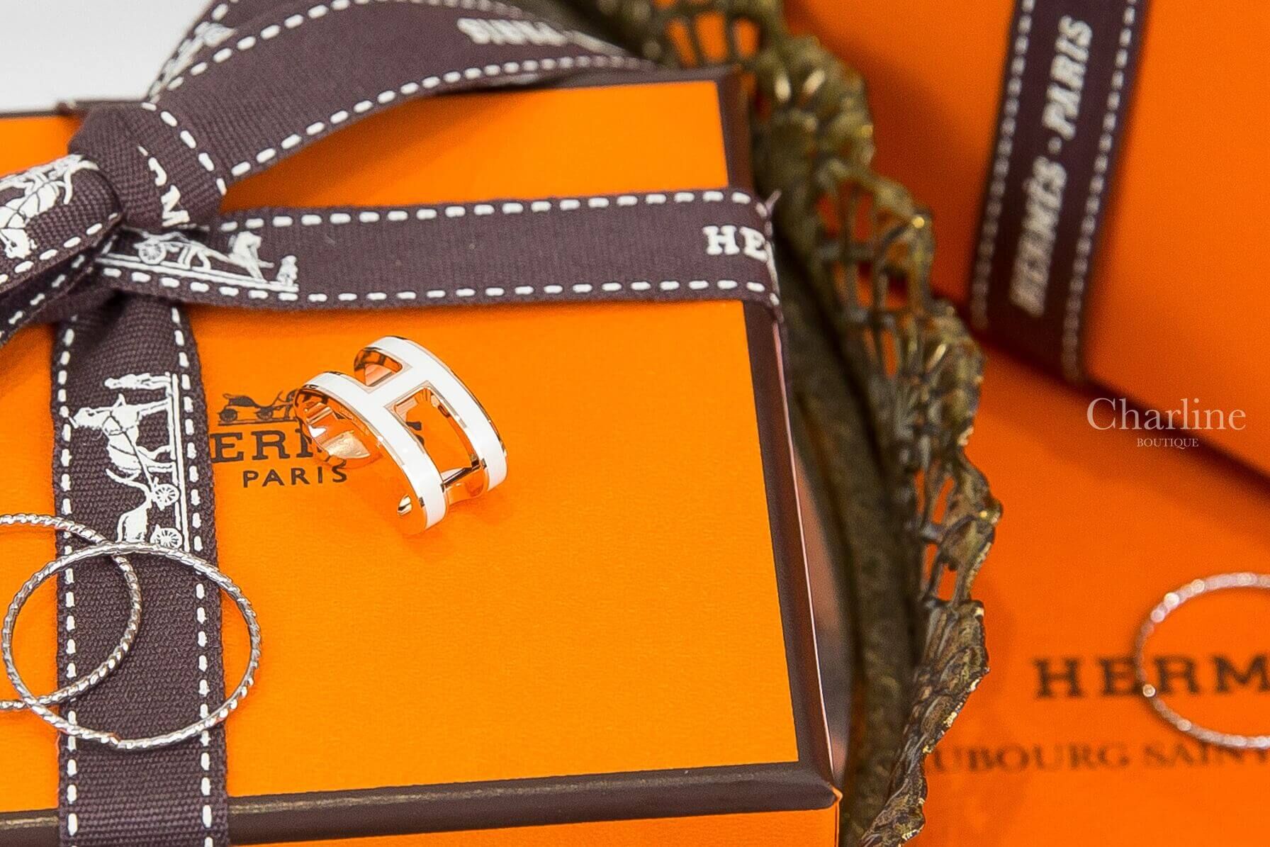 Hermès Pop H Ear Cuff 白色珐瑯鍍玫瑰金簍空橢圓耳骨夾-Charline Boutique 精品代購