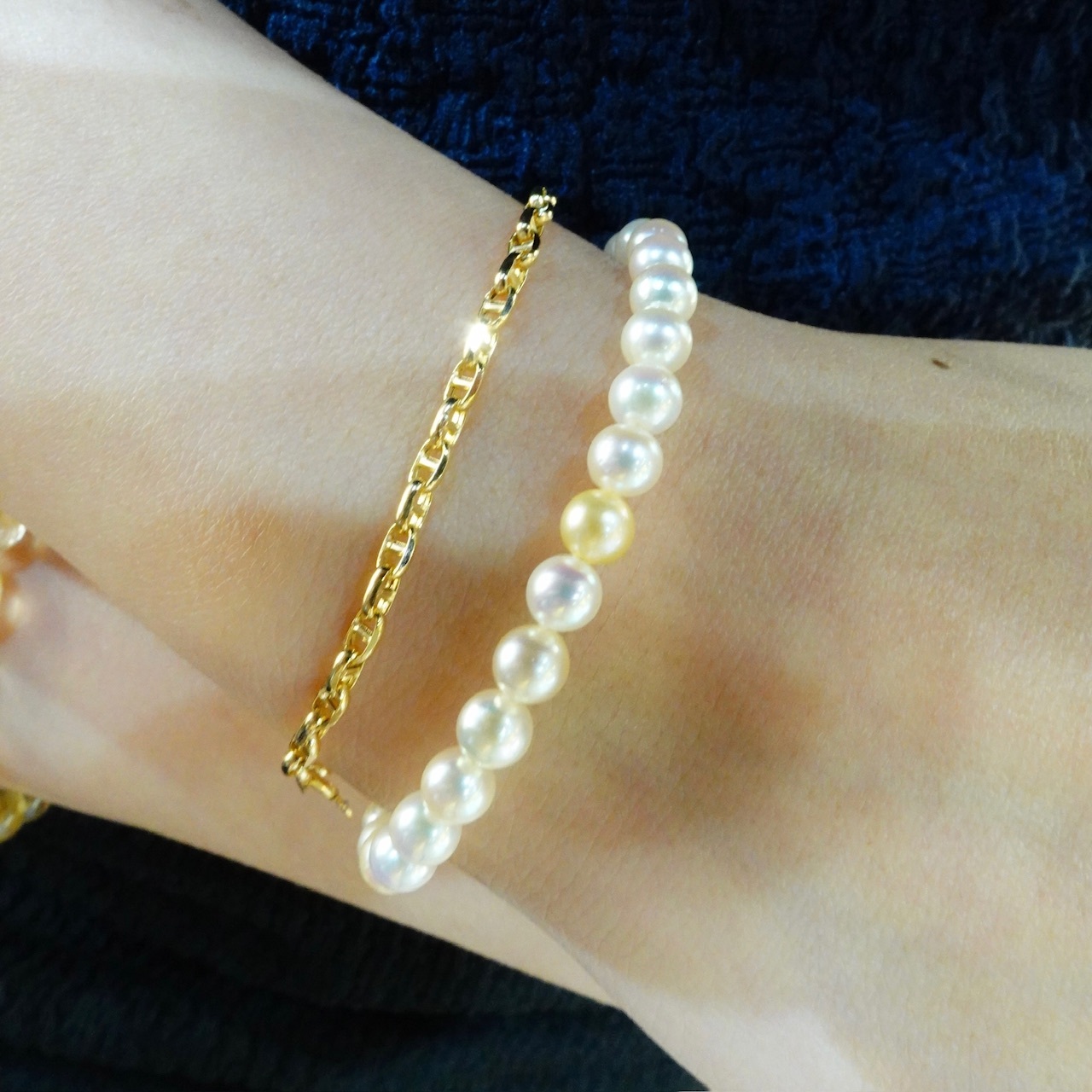 4.5-5mm Japanese Akoya Pearl Bracelet - Multi Colour