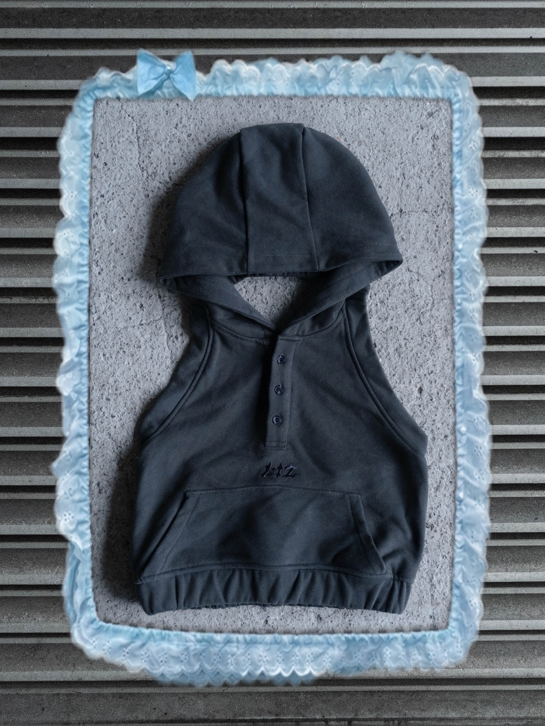 LIZ Casual Collection Hooded Vest