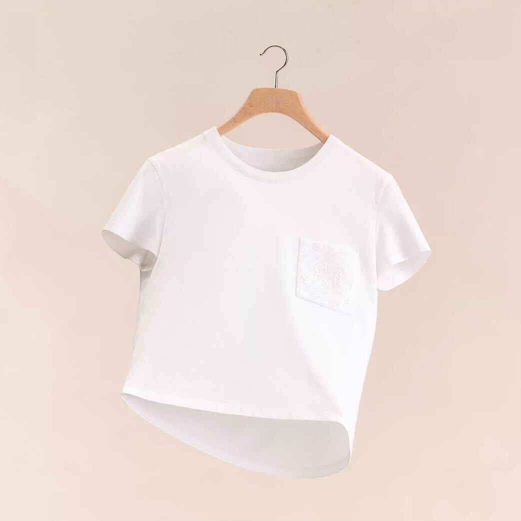 全新HERMES女士T-Shirt 34碼 白色100%棉質 H6E4615DA9042 Embroidered pocket t-shirt #BRAND NEW #香榭站正品