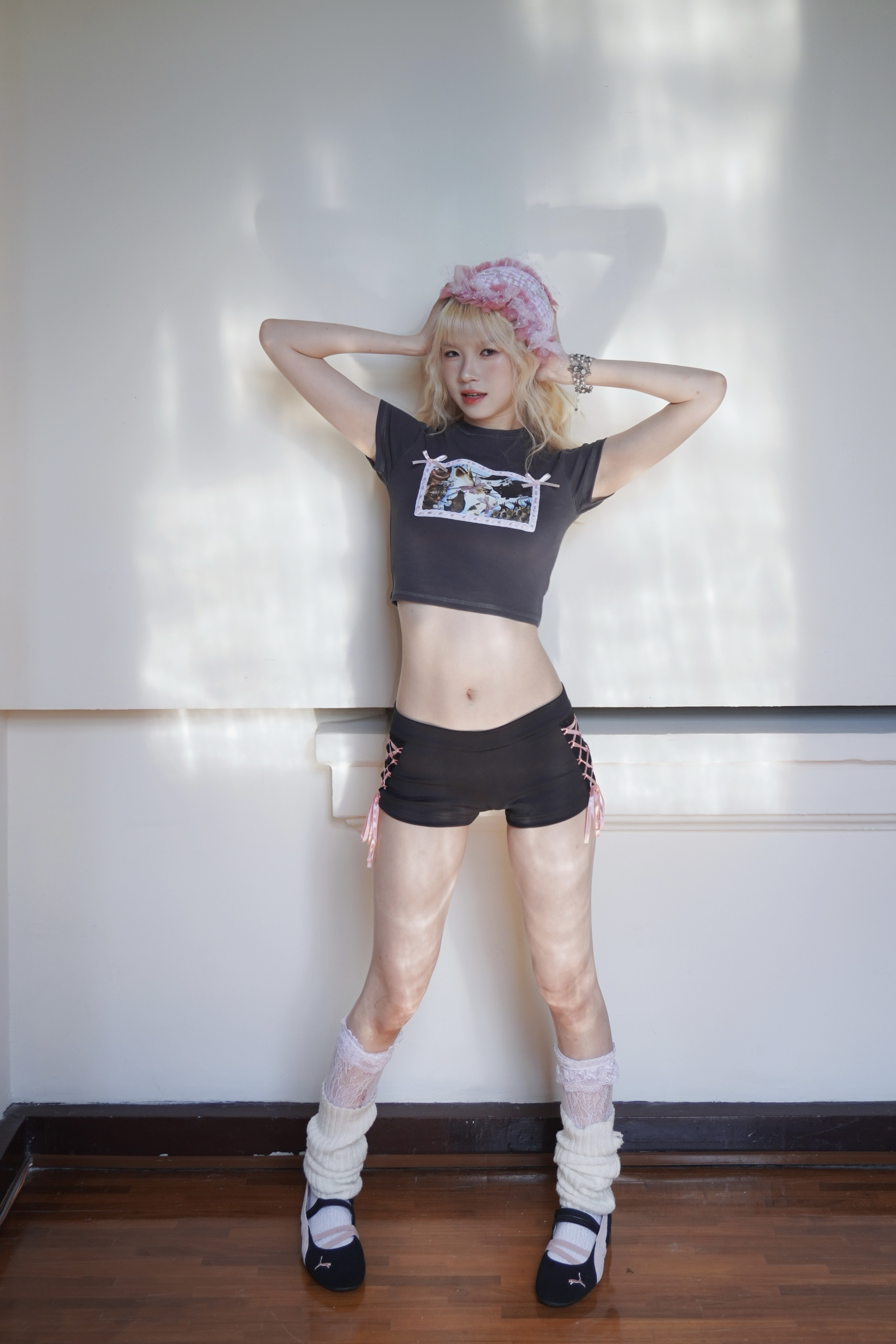 LIZ LACE Cat T-shirt