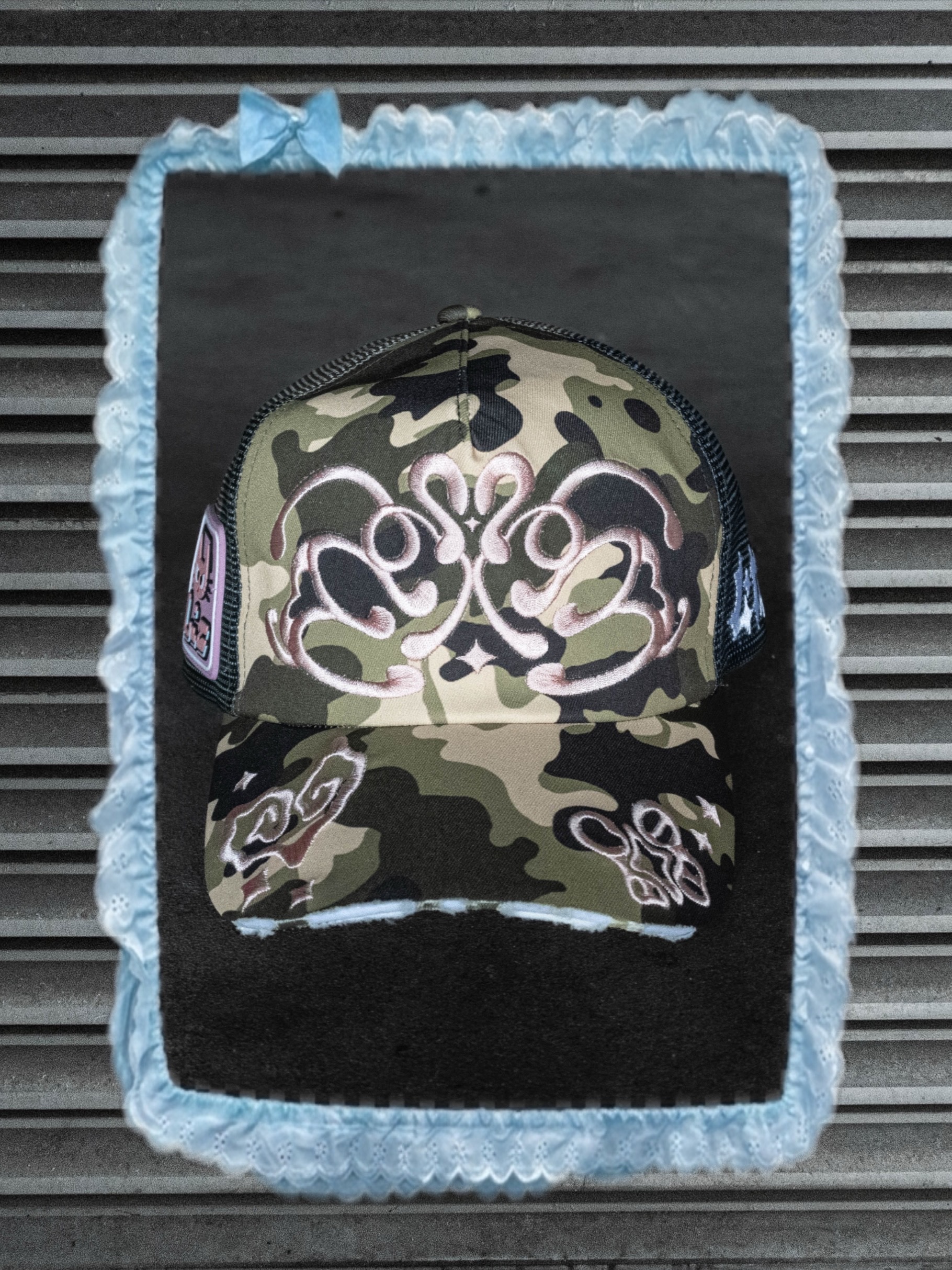 LIZ Camo Trucker Cap