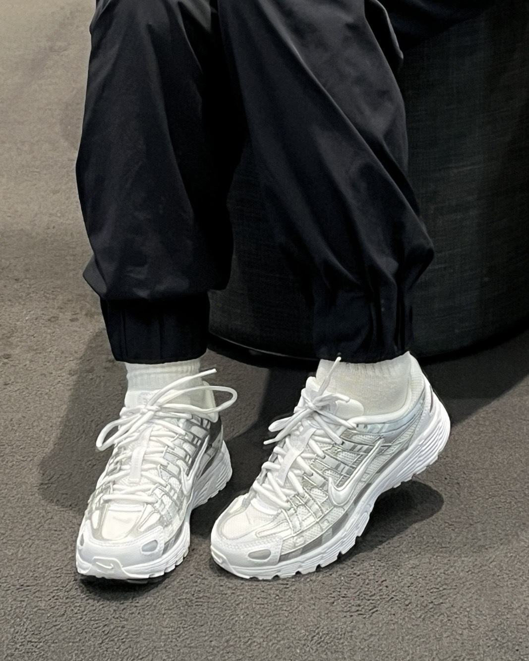【逢甲 FUZZY】Nike P-6000 GS "White Sliver" 白銀 HV5064-104