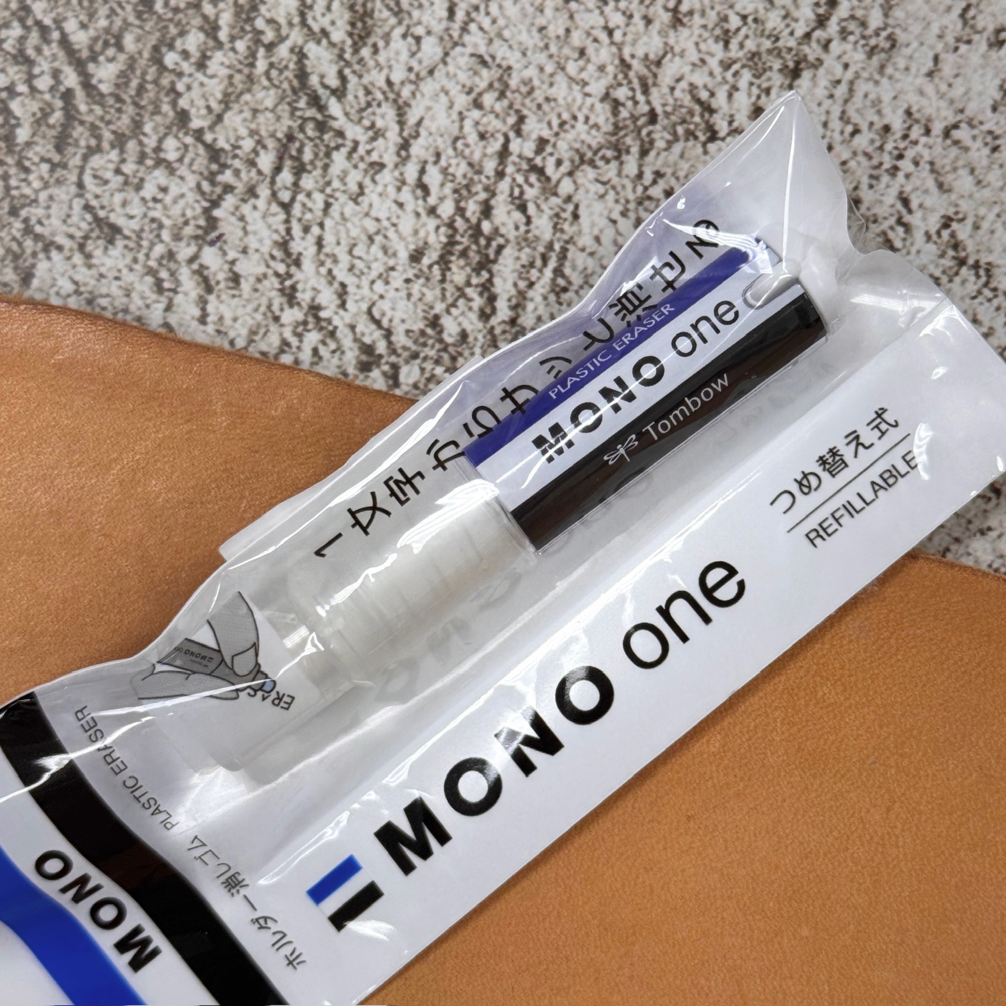 MONO  ONE 旋轉迷你橡皮擦｜TOMBOW 蜻蜓