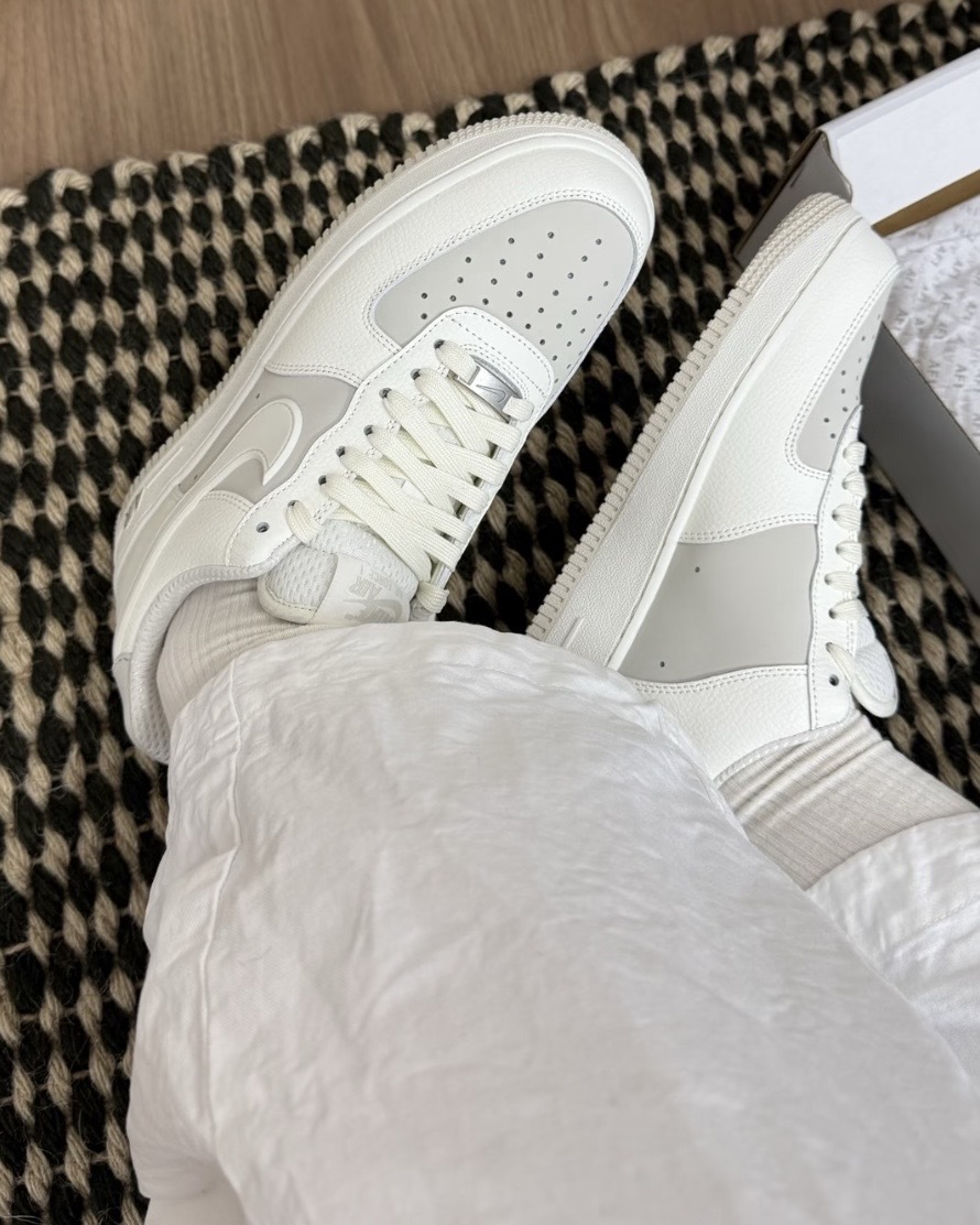 NIKE AIR FORCE 1'07 LV8 AF1 骨白奶灰 奶油白 奶灰 低飽和 拼接 男鞋 IR1475-133 / 預購
