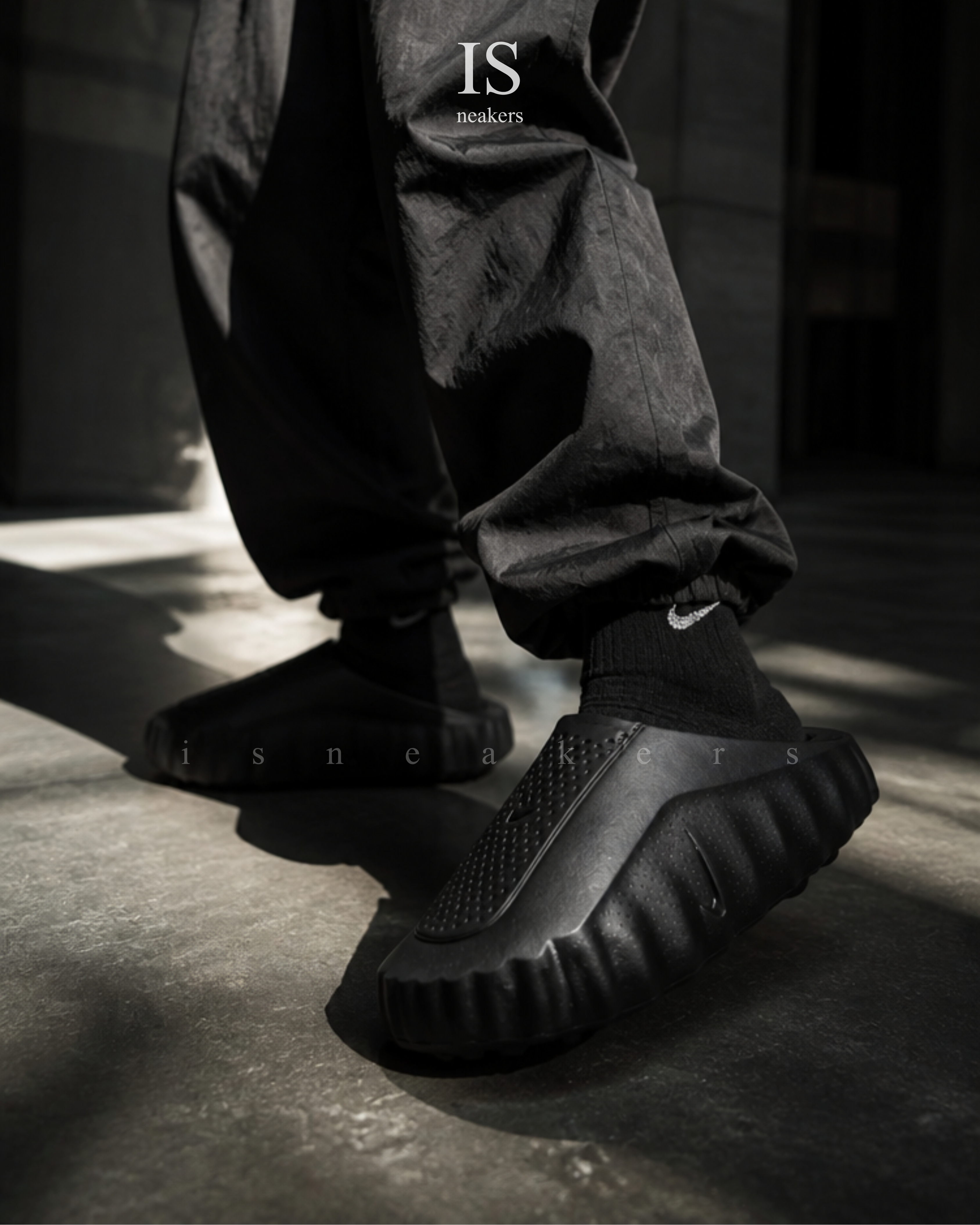 iSNEAKERS｜Nike Mind 001 黑 全黑 黑魂 按摩 拖鞋 雲朵 HQ4307-005