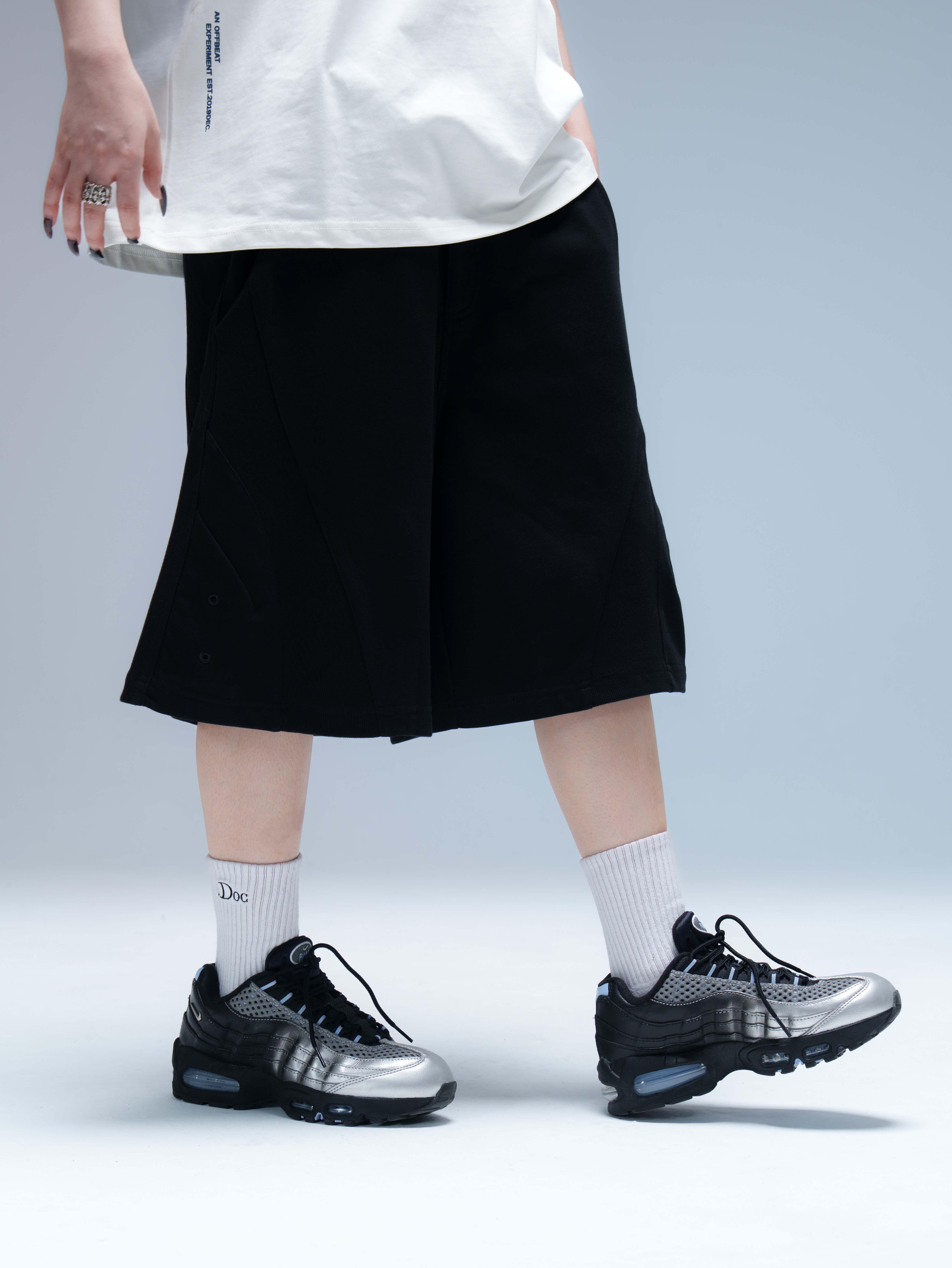 SATIVA 2026 S/S COT-01 “Relaxation” Shorts 剪裁 短褲 黑色