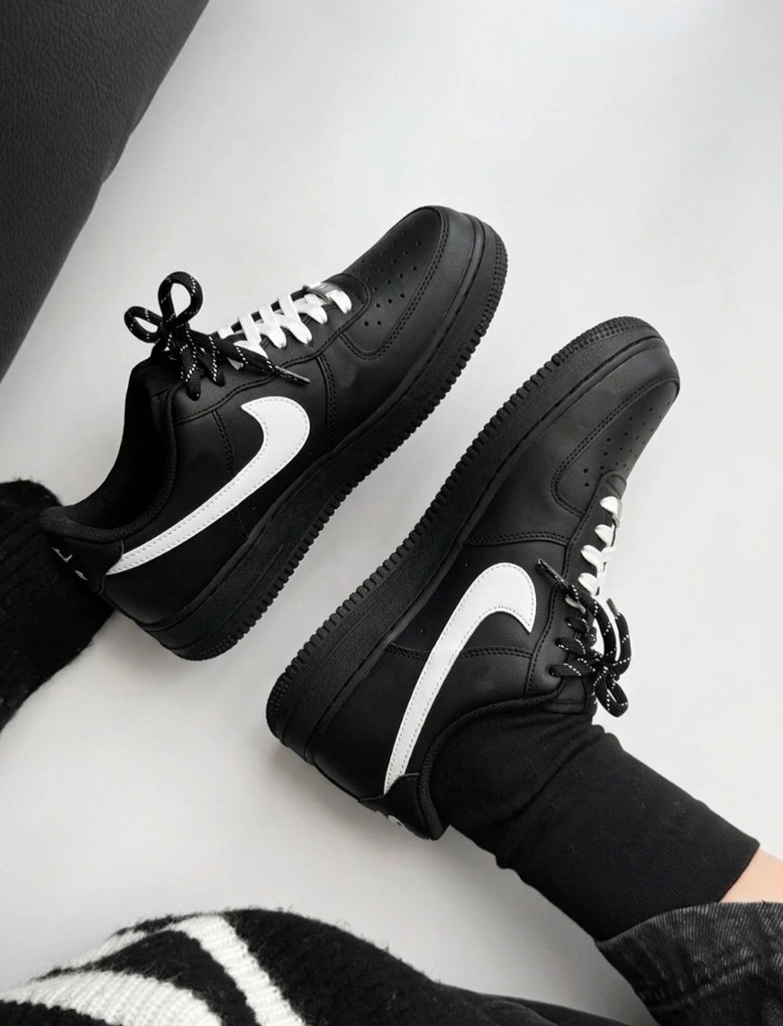 【訂製鞋款】 Nike Force 1 Low 黑白 星星 雙鞋帶 全黑 休閒鞋 FZ0627-010(Team2154-星武士S-BOX)