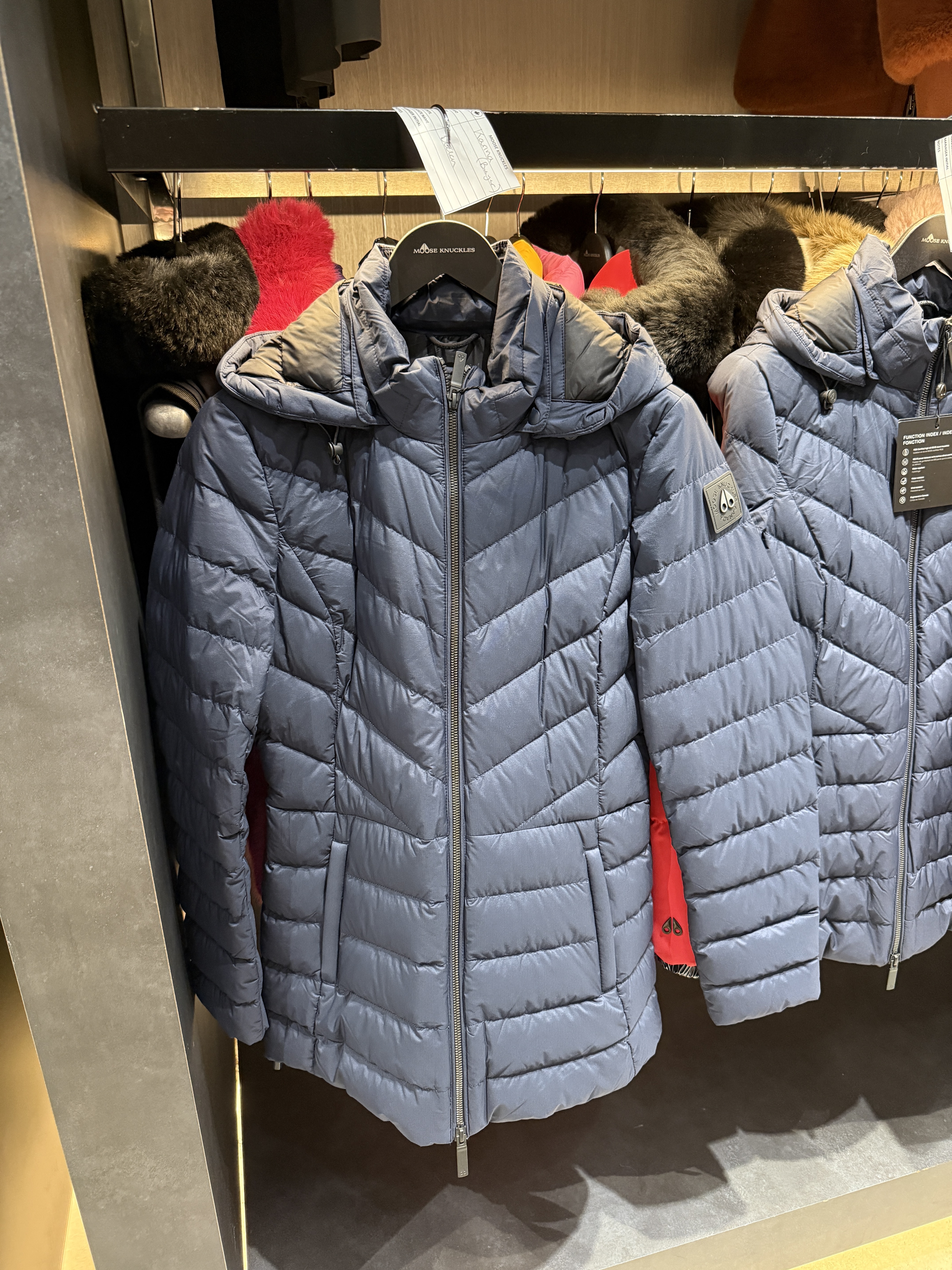 Moose knuckles air down jacket dark navy