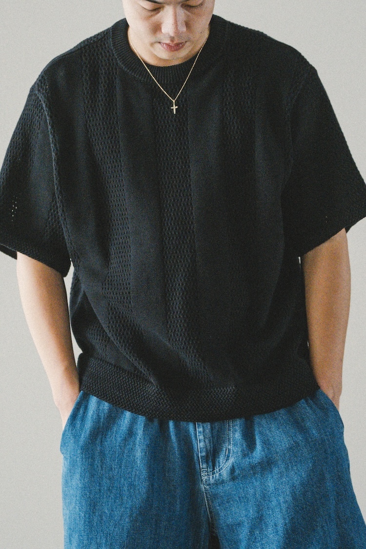 CentralPark.4PM - Crew Neck Knit Tee’26 - Black