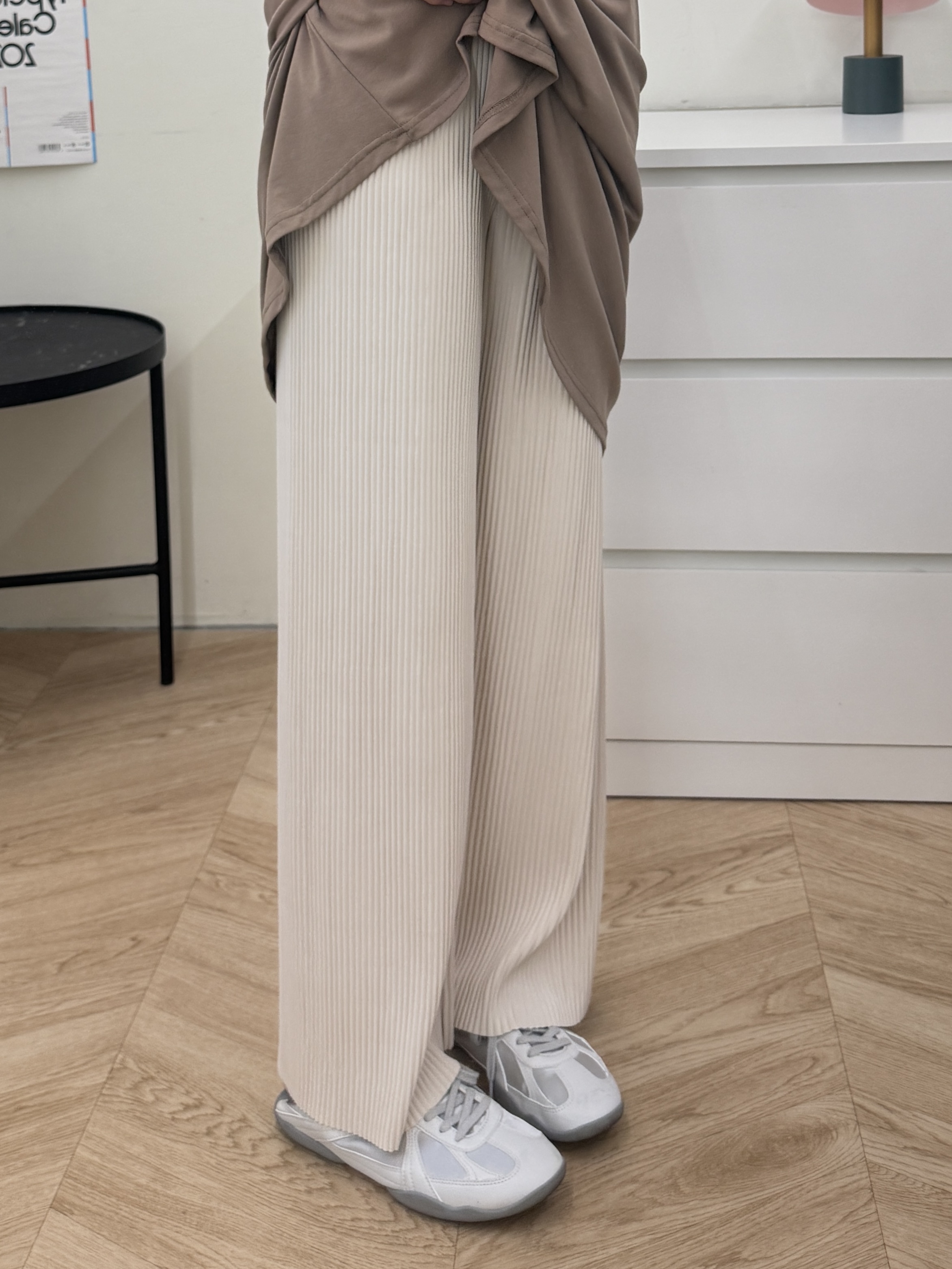 壓褶挺版舒服褲