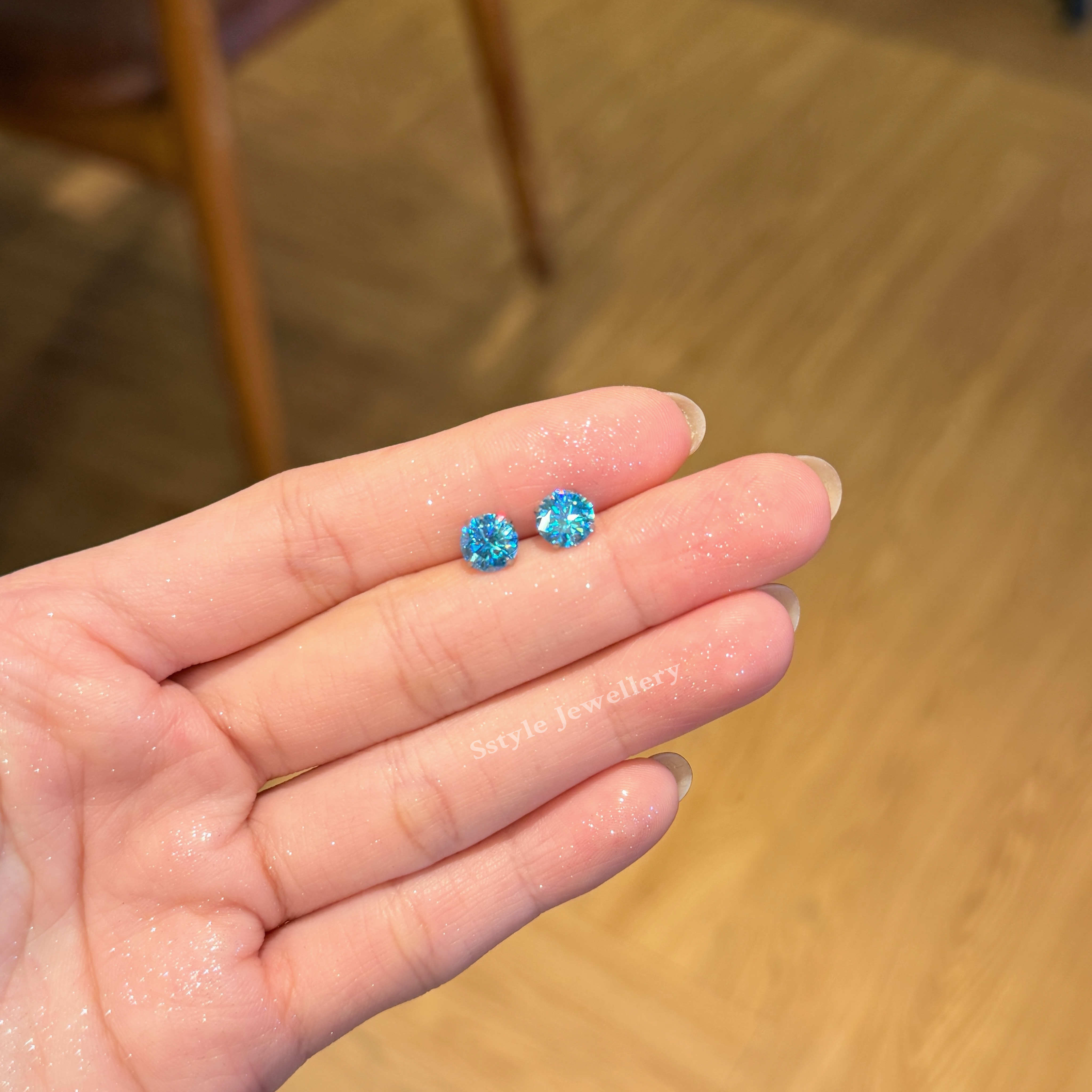 Ocean Moissanite Earring