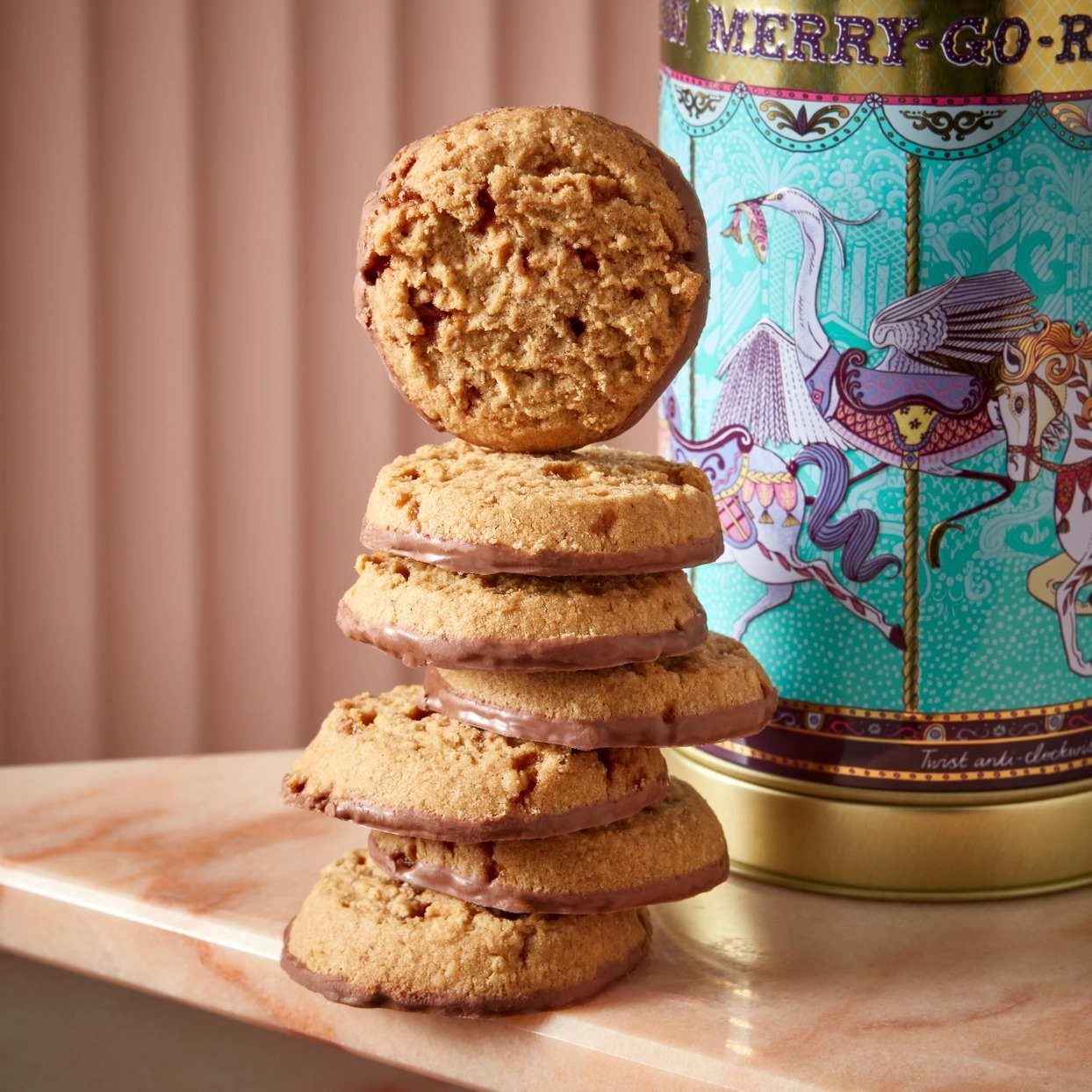 【預購】Fortnum & Mason H0715501 旋轉木馬音樂餅乾