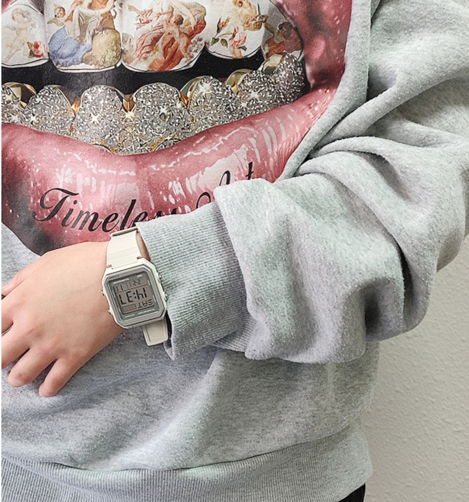Casio W-221H-8A