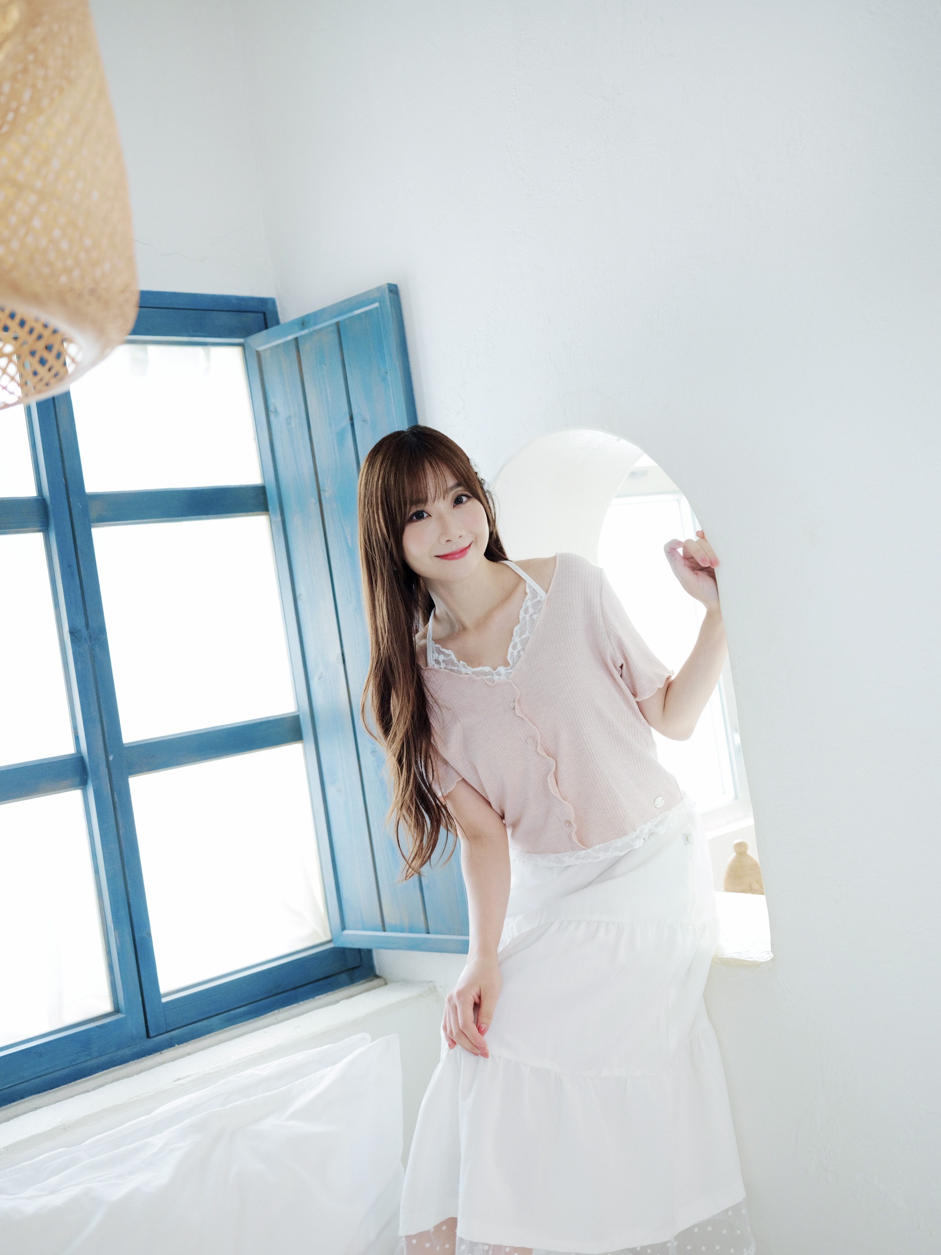 三色 / 蕾絲假兩件坑紋短袖上衣 / Layered Lace Halter Ribbed Short Sleeve Top