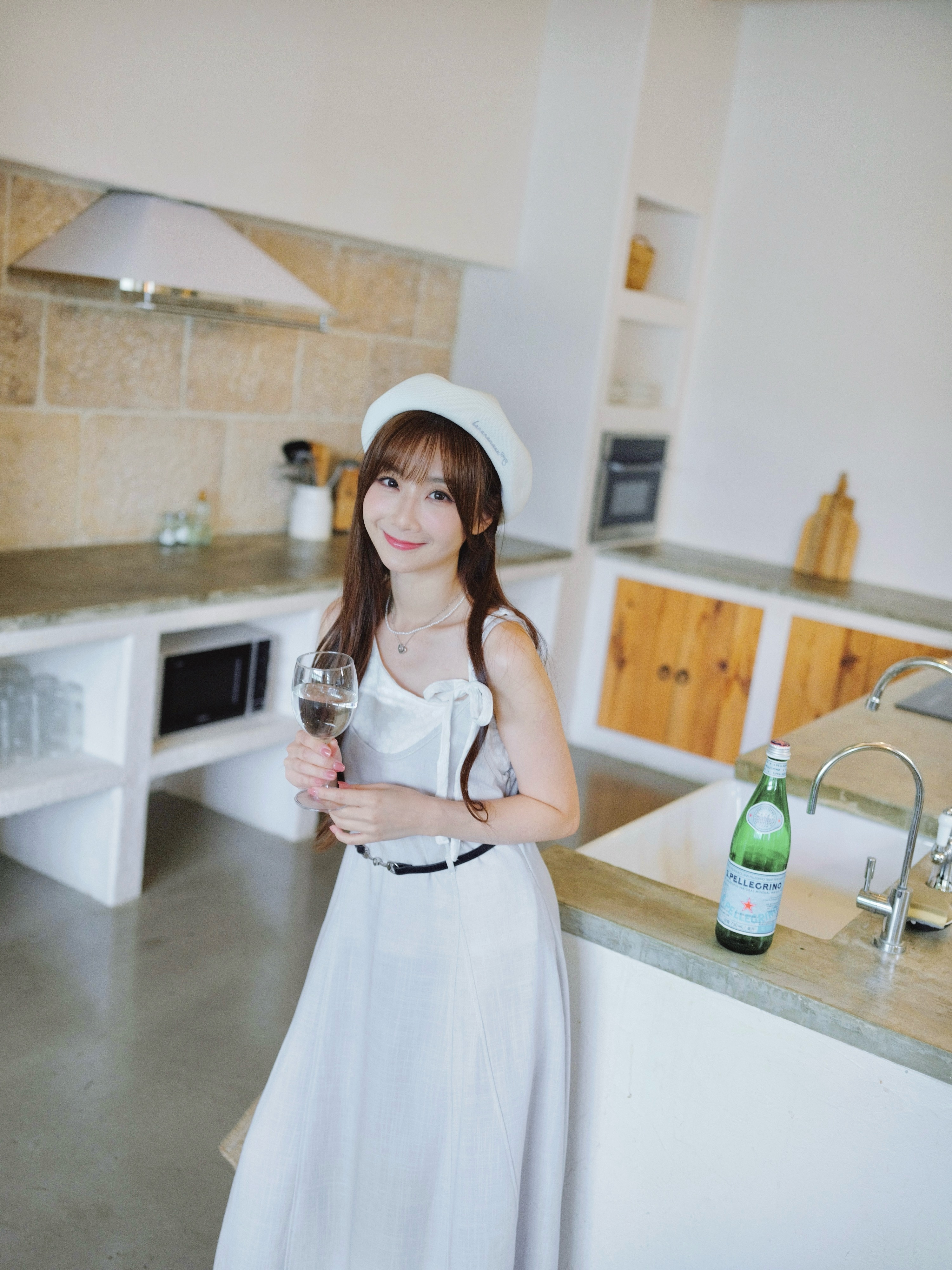 三色 / 斜領蝴蝶結花朵背心 / Asymmetric Floral Textured Ribbon-Tie Peplum Cami