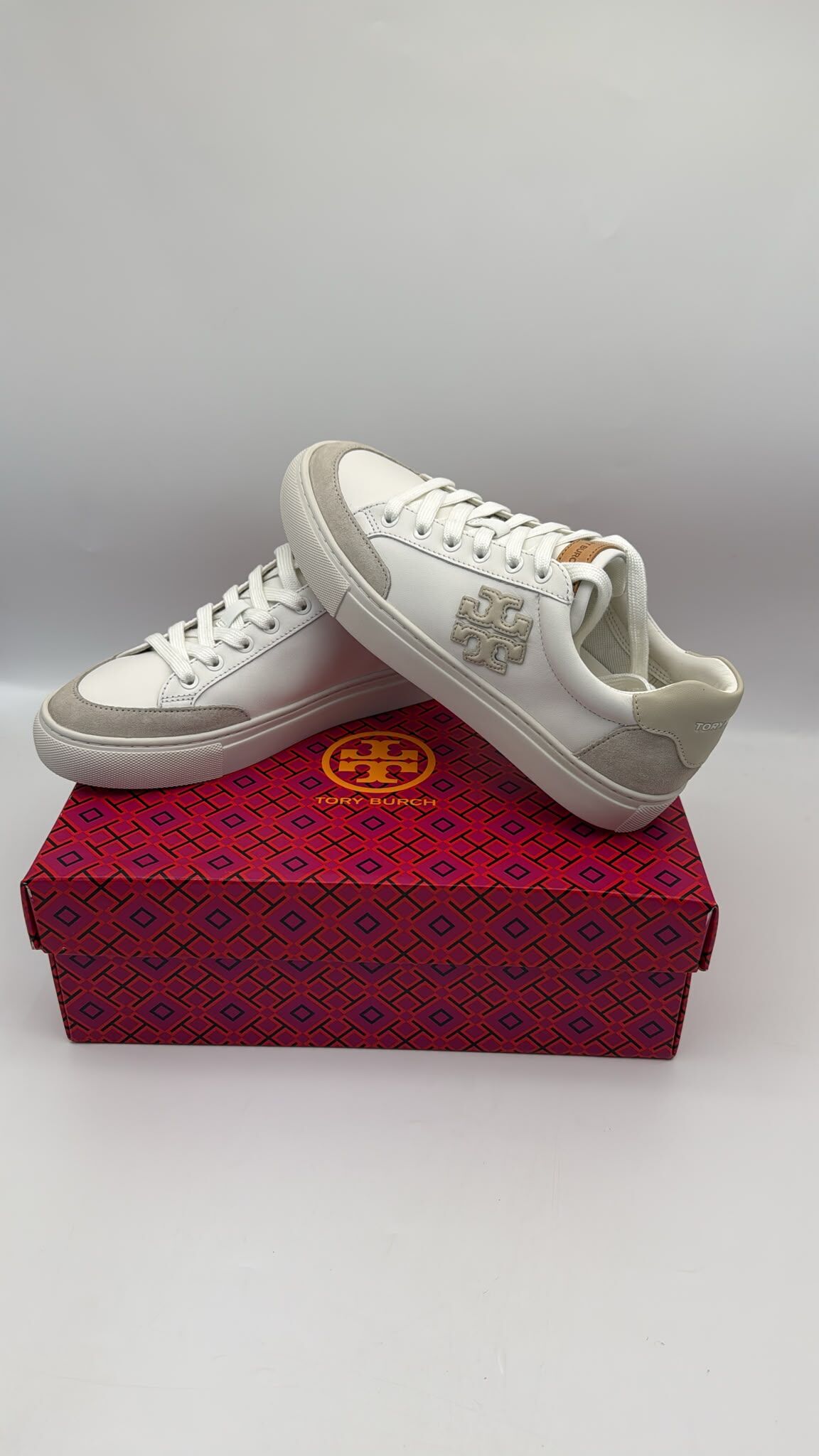 LYS02092 Tory Burch logo 淺灰色拼白運動鞋