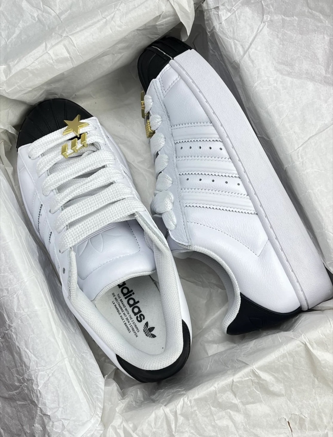 【預購】ADIDAS SUPERSTAR II ORIGINALS 星星 金扣 貝殼頭 皮革 星星 白色 男女鞋 IH6679