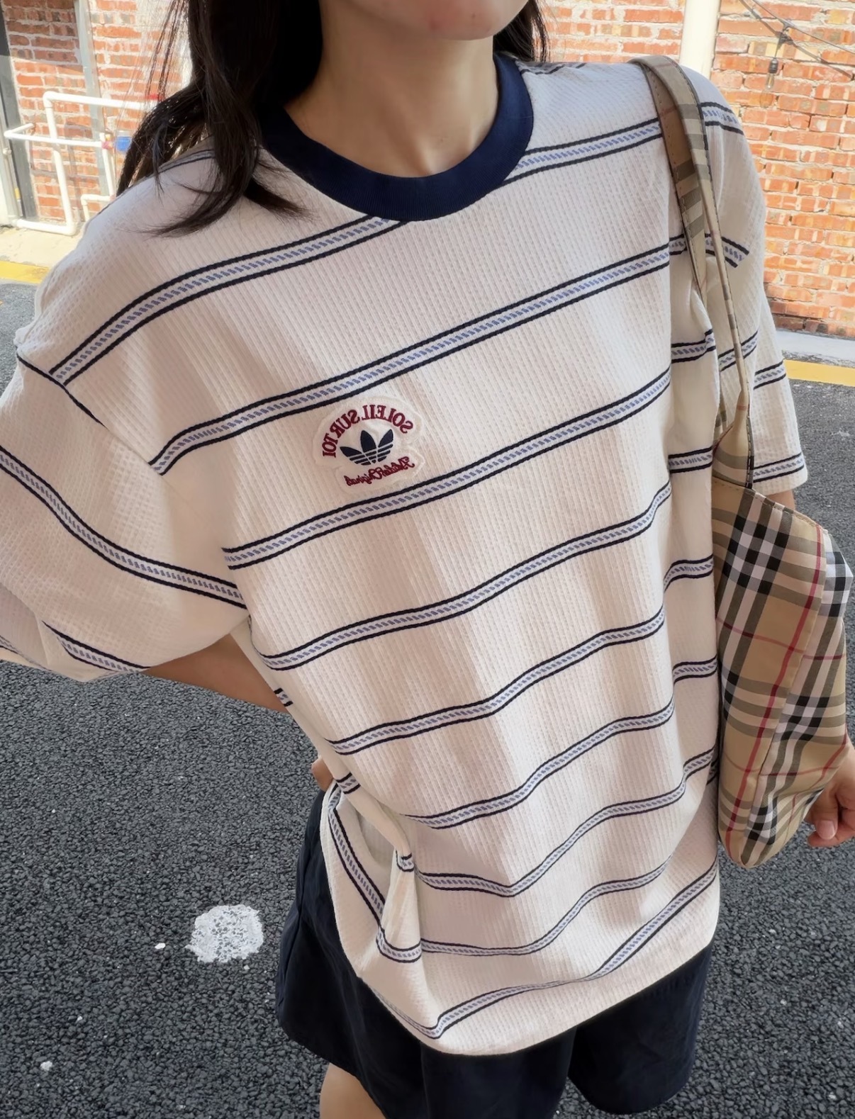男女款 ADIDAS RESORT S TEE 白色 三葉草 條紋 華夫格 寬鬆 短T【KW8247】ADLP