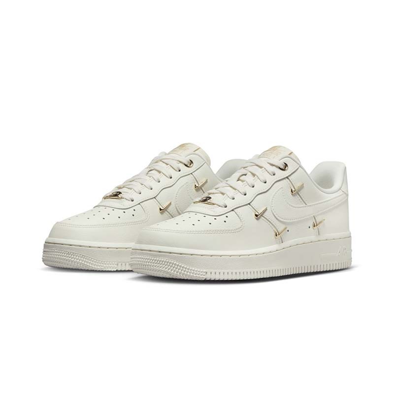 Nike Air Force 1 '07 LX W Gold Swoosh 小金勾 休閒鞋 米色 女鞋 FV3654-111 [台灣現貨]