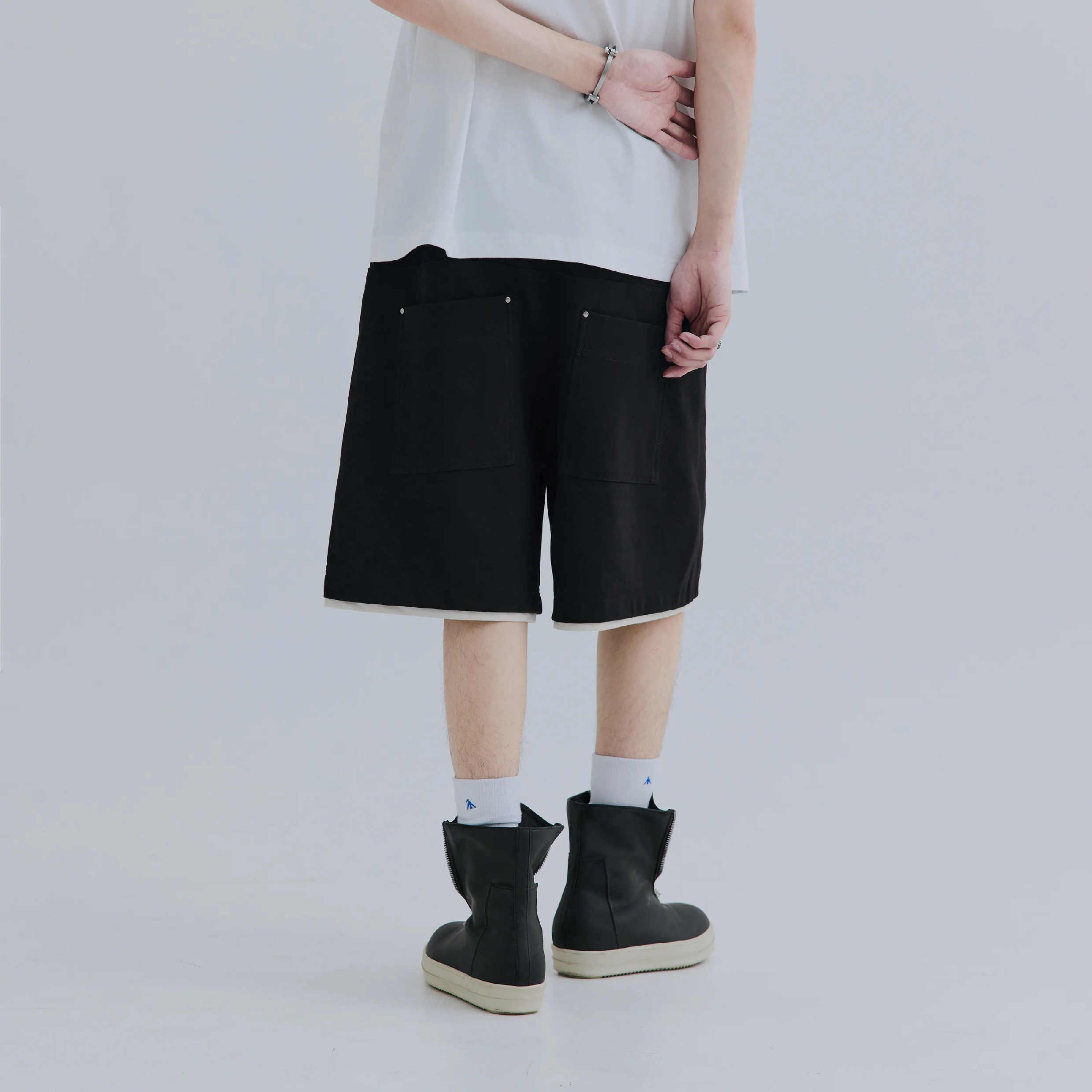 MELSIGN Layered Edge Sweatshorts