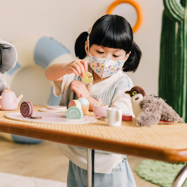 匠心兒童口罩花色展示與佩戴