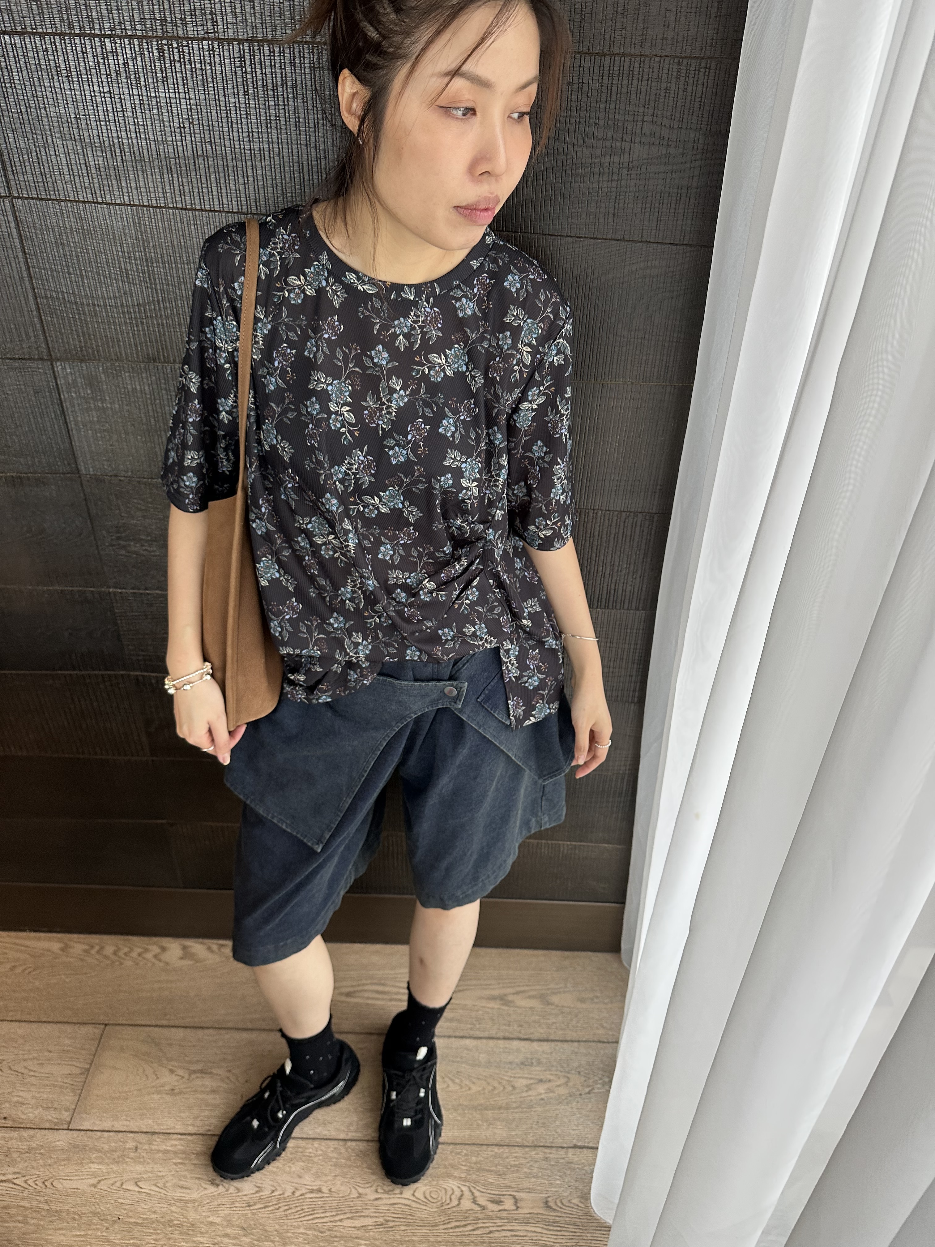 0213439a/復古碎花收腰上衣　50/50/25-30