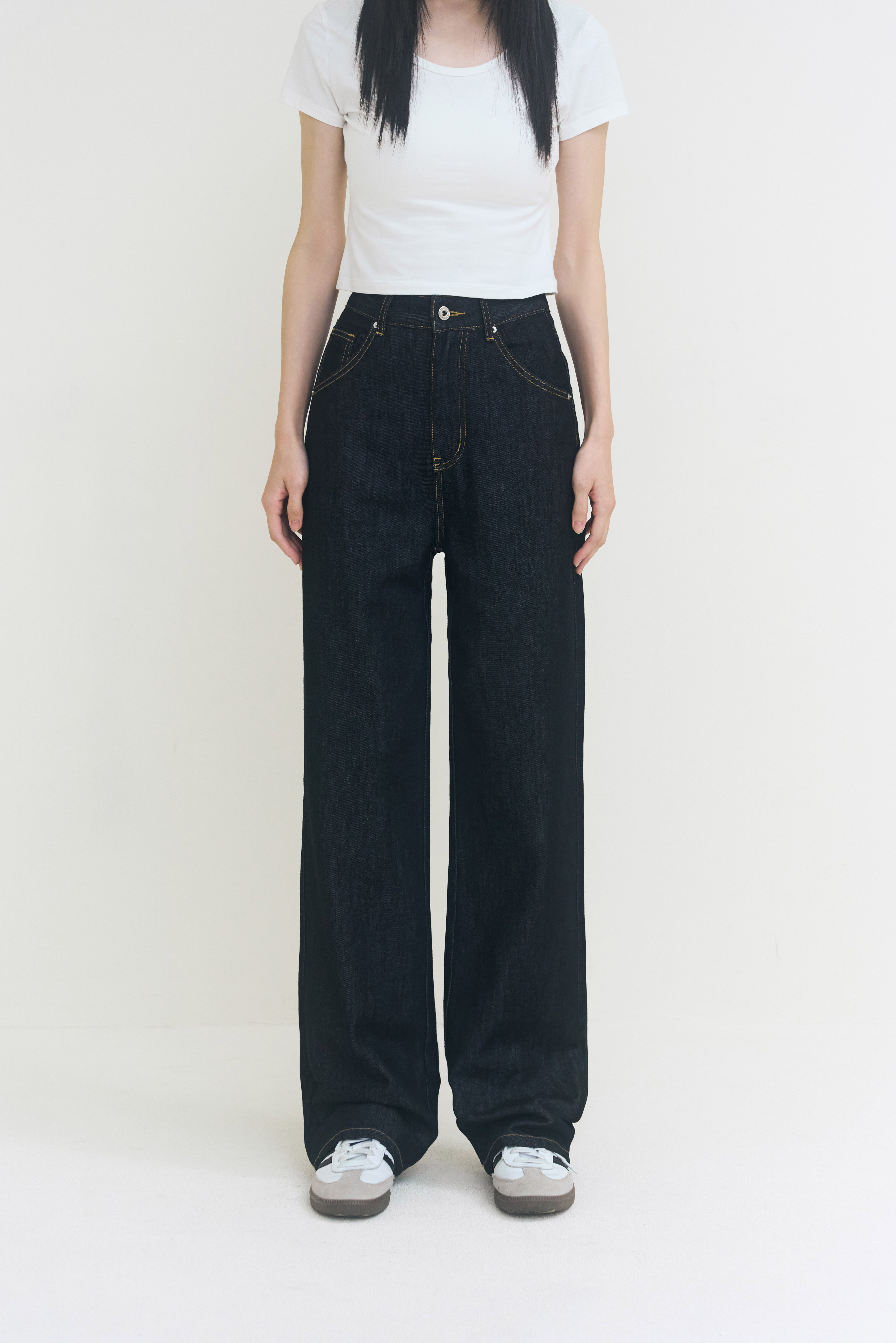 Tencel Denim長腿直筒天絲牛仔報恩褲-黑藍 【SS、S、SM、M：7月底出貨】