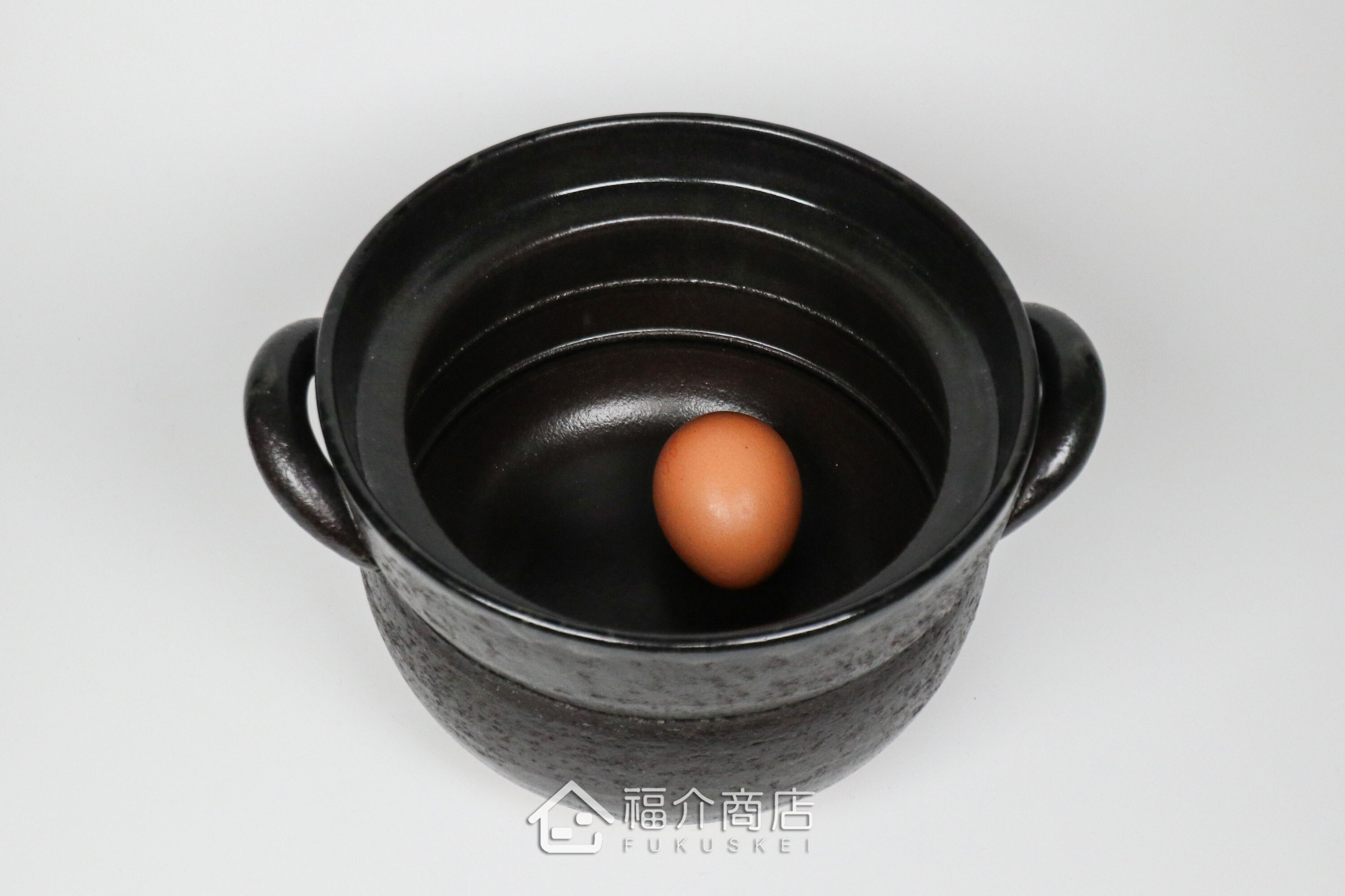 煮飯用陶瓷材質的飯鍋