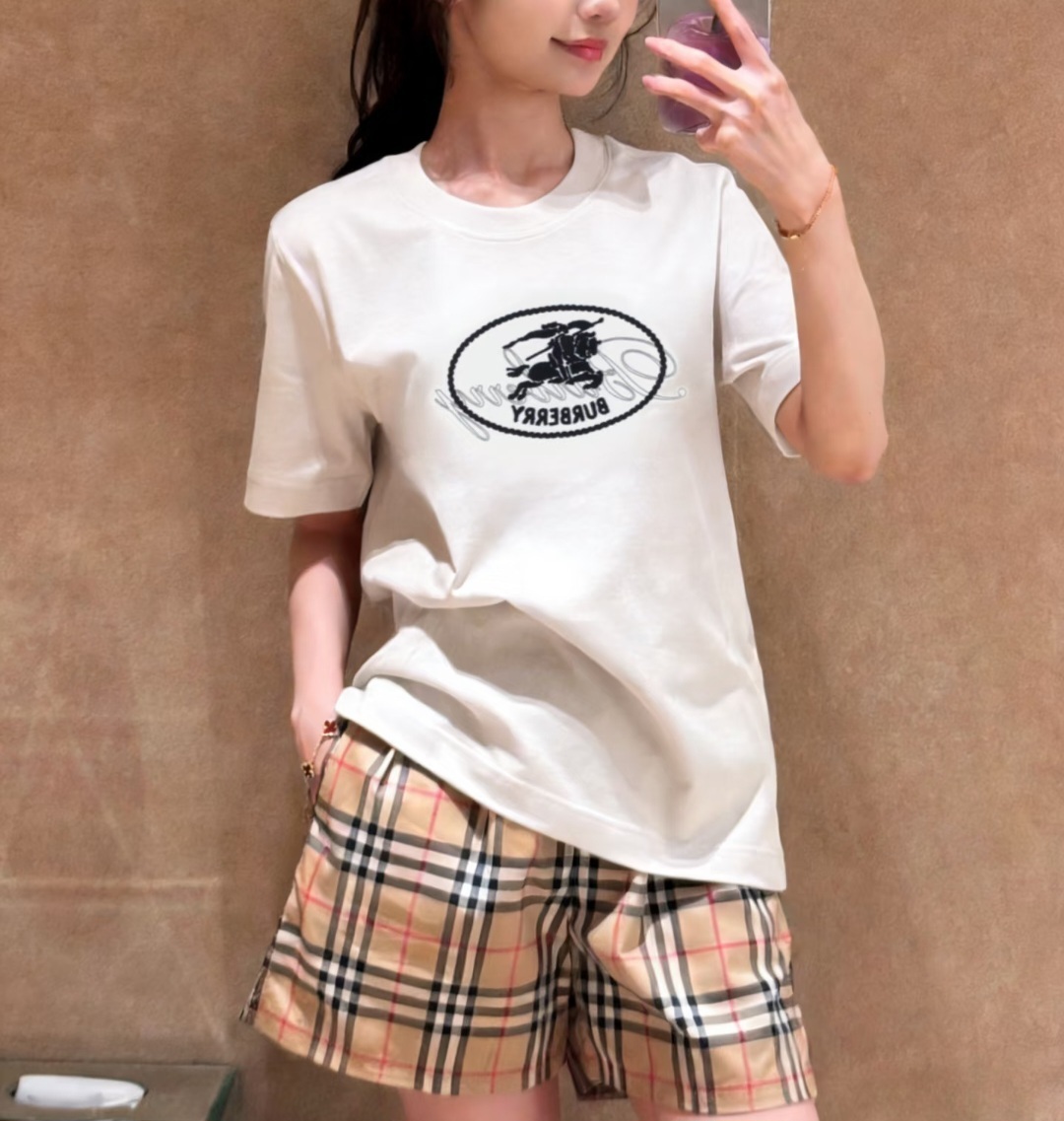 BBR 白色 BURBERRY連戰馬黑色刺繡 TEE (男女款)