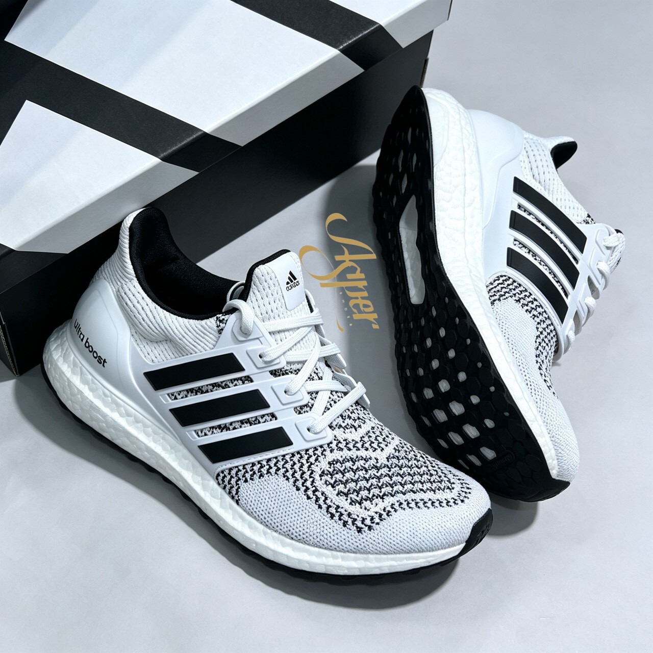 【官網限定】adidas Ultra Boost 1.0 ''White Core Black'' 白黑 男鞋  JR1987 VII