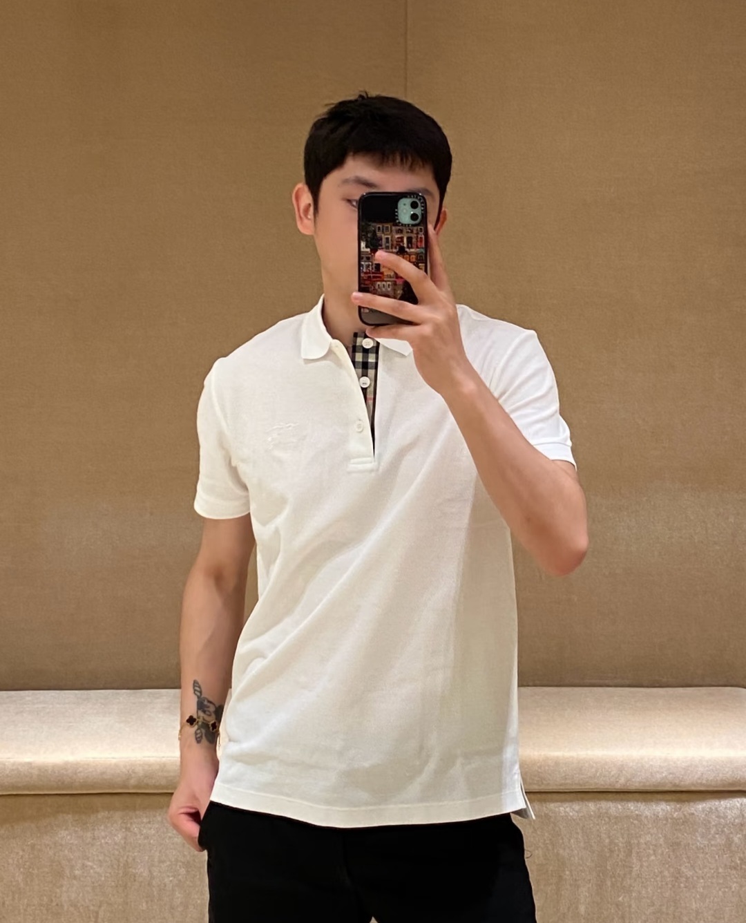BBR 白色 細戰馬白色刺繡LOGO POLO   (男女款)