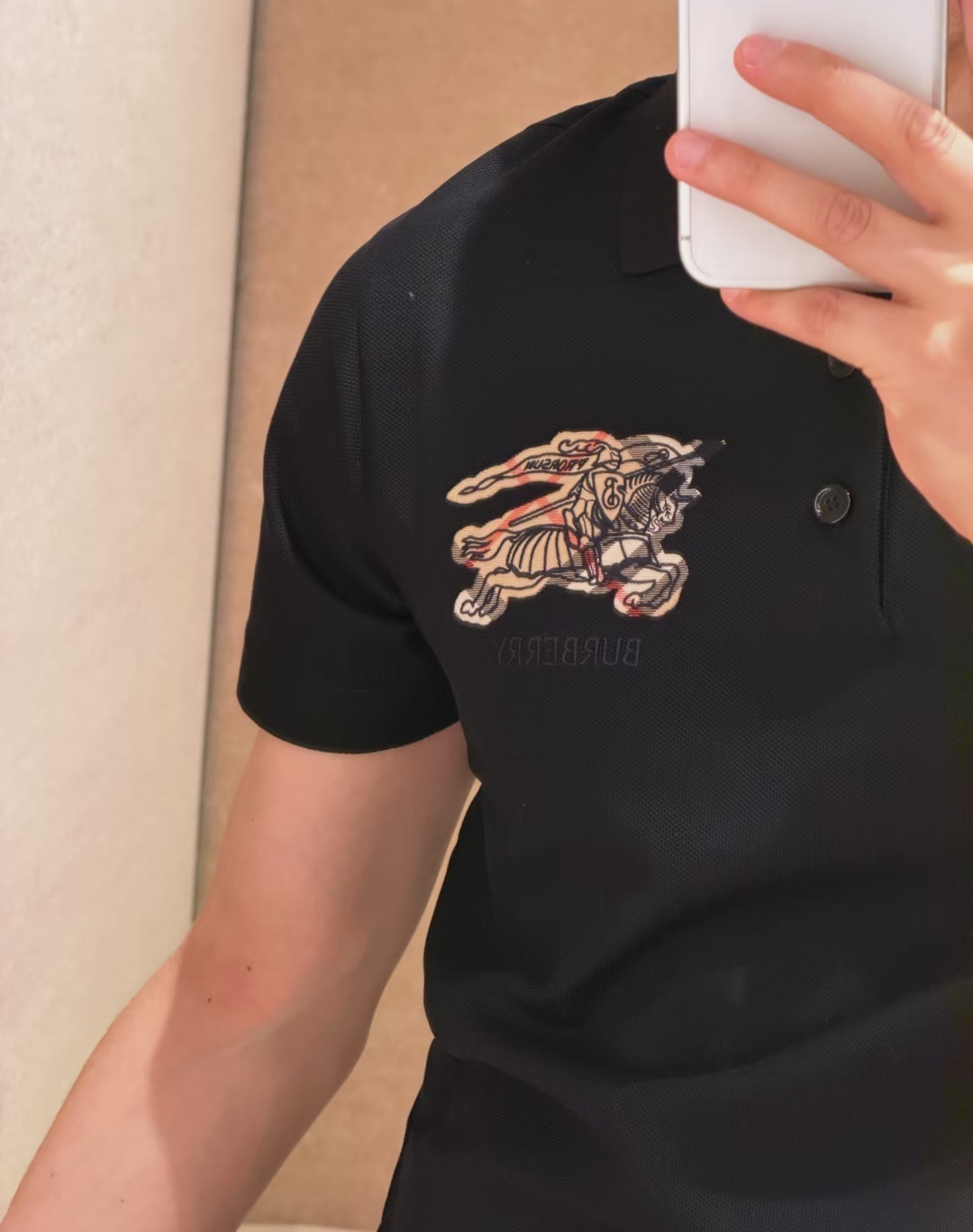 BBR 黑色 BURBERRY連戰馬布質LOGO POLO   (男女款)