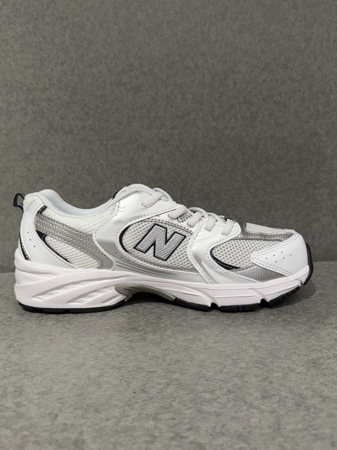 【預購】New Balance 530 經典白銀 大童鞋 GZ530SB1
