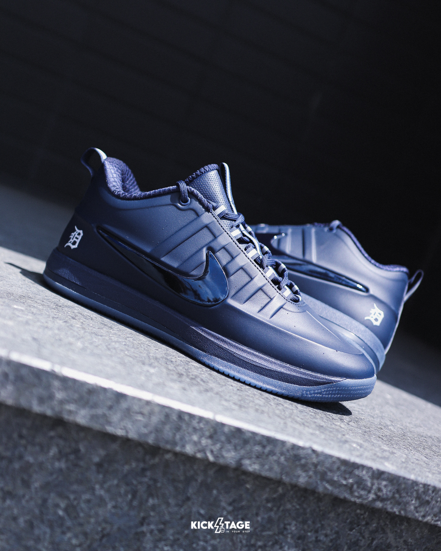 〈特價不退換〉男鞋 NIKE BOOK 2 'Tigers' EP 底特律老虎 深藍色 氣墊 緩震 實戰 籃球鞋【IM4668-400】