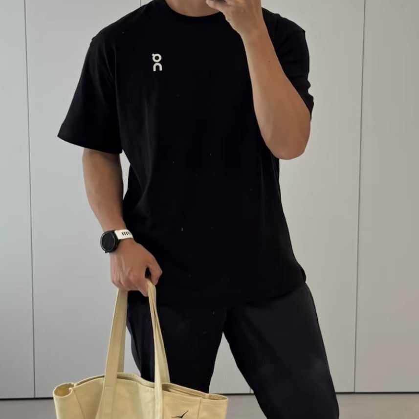 ON Women's Club-T 黑色 純棉 短袖 日常穿搭 經典LOGO 寬鬆 1WE10060553
