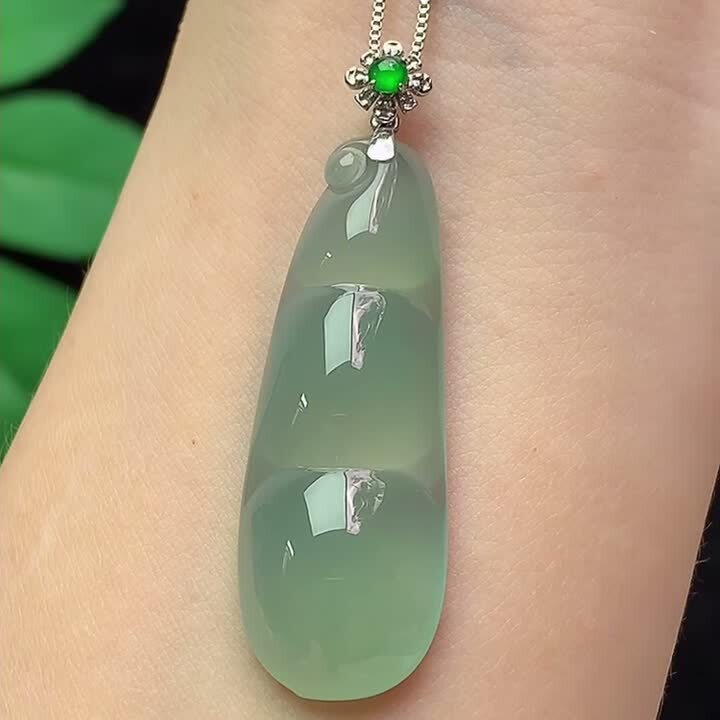 翡翠冰種底色福豆,天然翡翠A玉, 緬甸玉, Jade, Jadeite