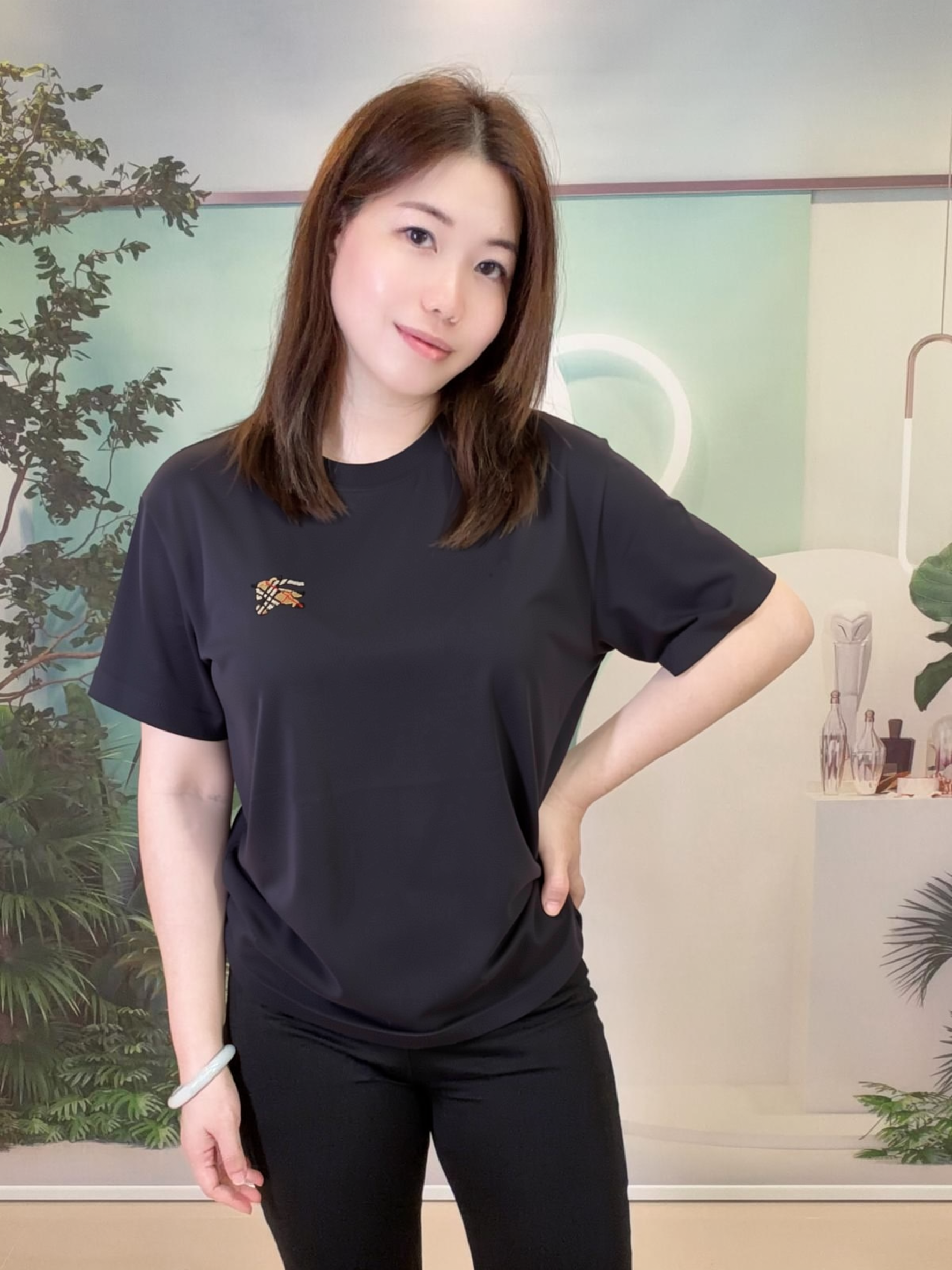 BBR 黑色 細戰馬菱格刺繡 LOGO TEE  (男女款)