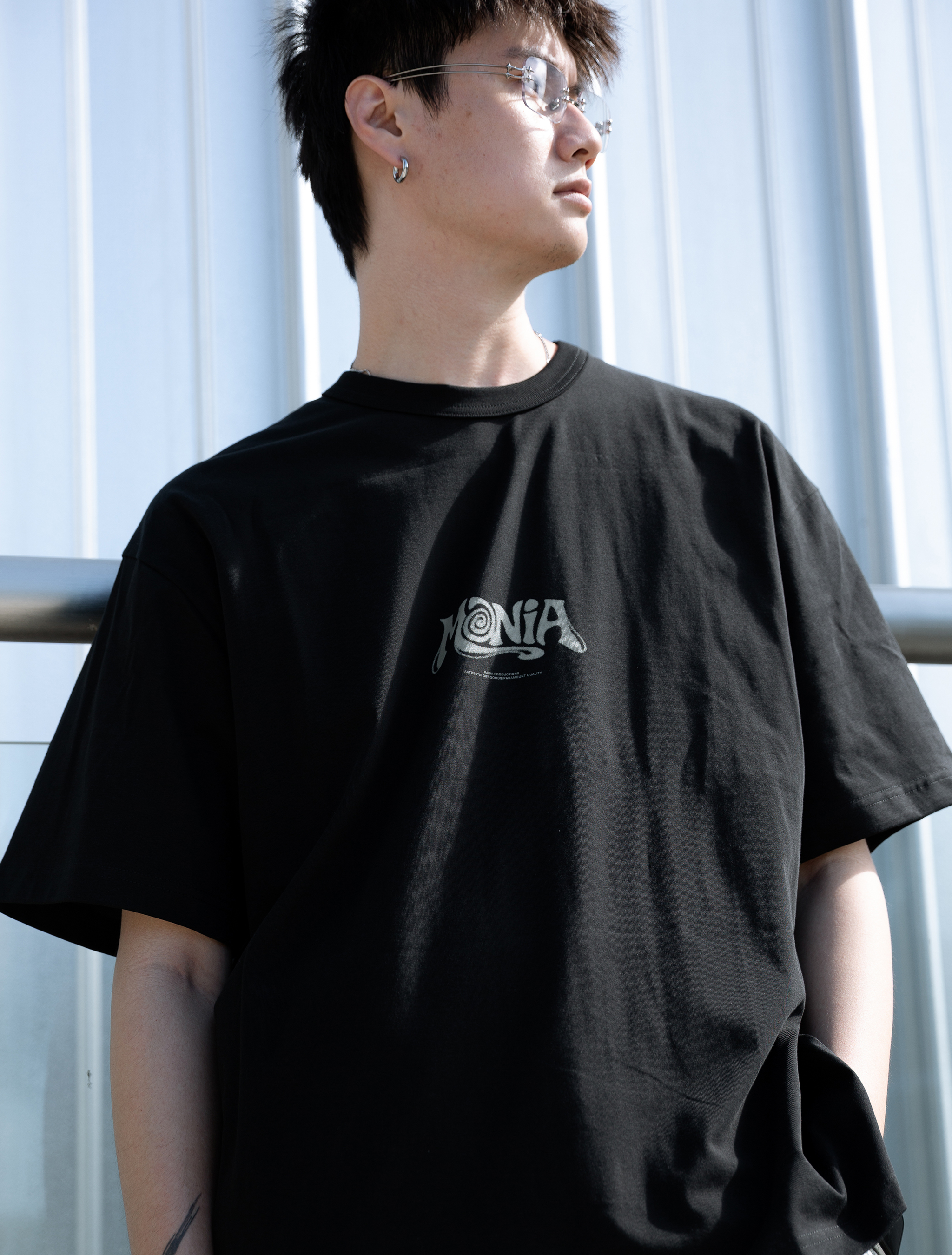 MANIA 流線文字短T｜Flowing Text Tee（26SS）